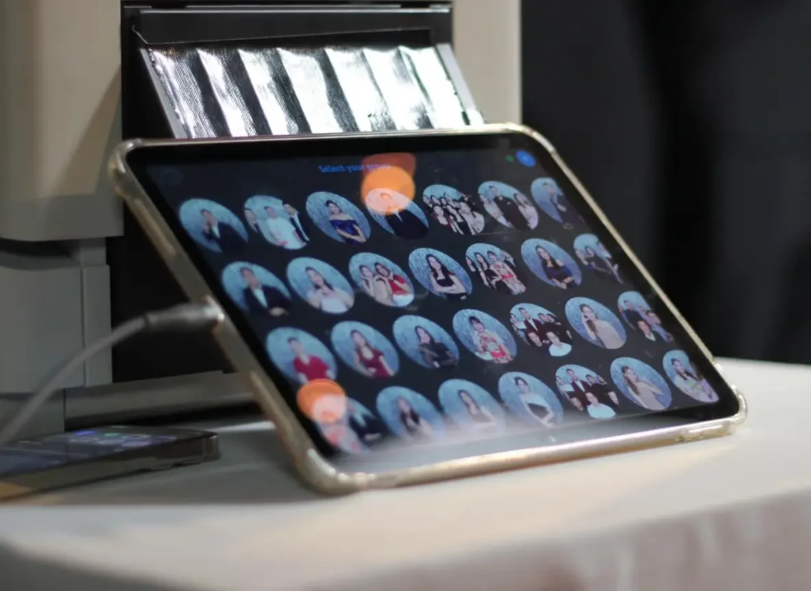 โหลดและแชร์รูปได้ทันที