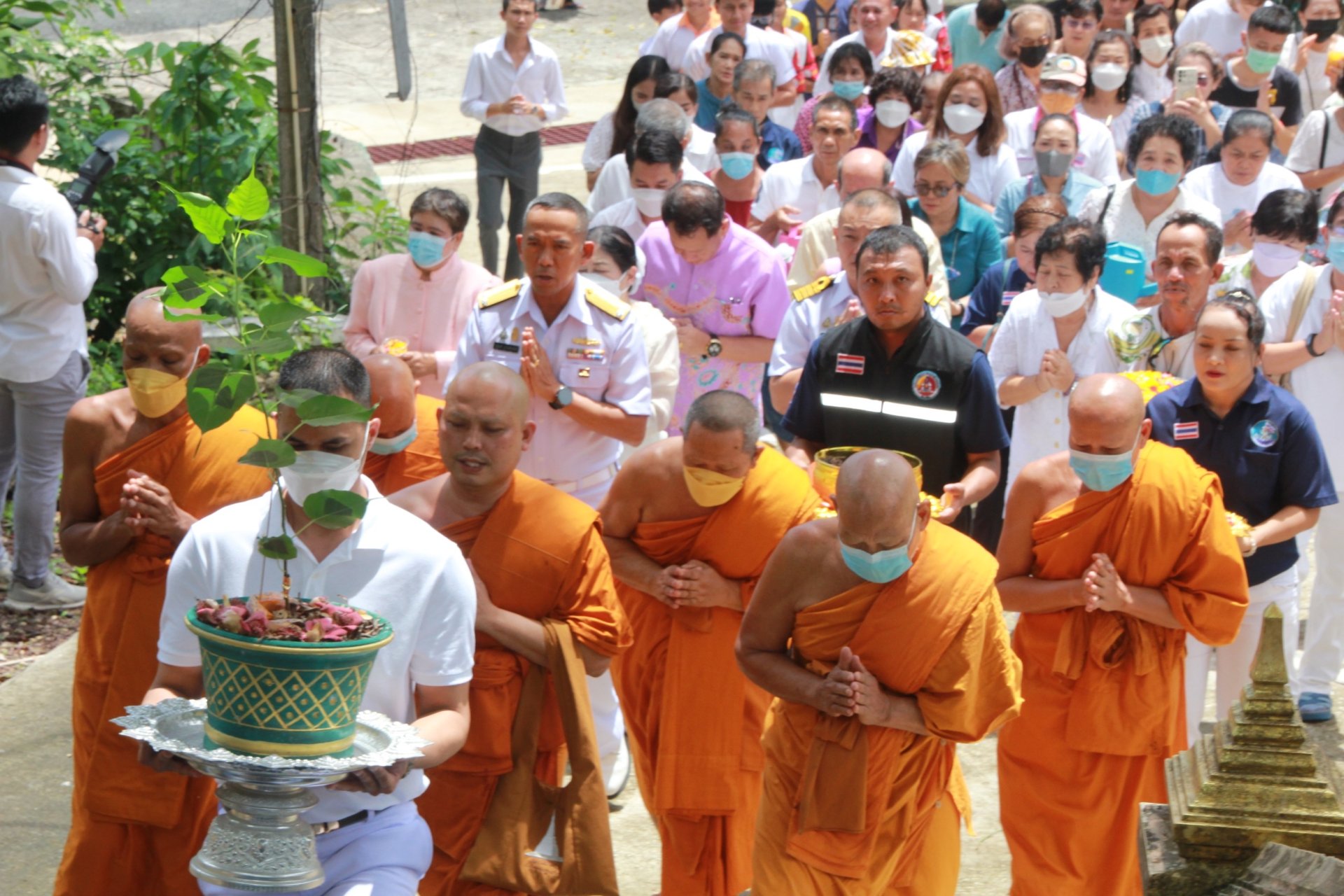 จัดพิธีปลูกต้นพระศรีมหาโพธิ์ เป็นส่วนหนึ่งของการสืบทอดพระพุทธศาสนาสืบไปที่วัดสะปำ