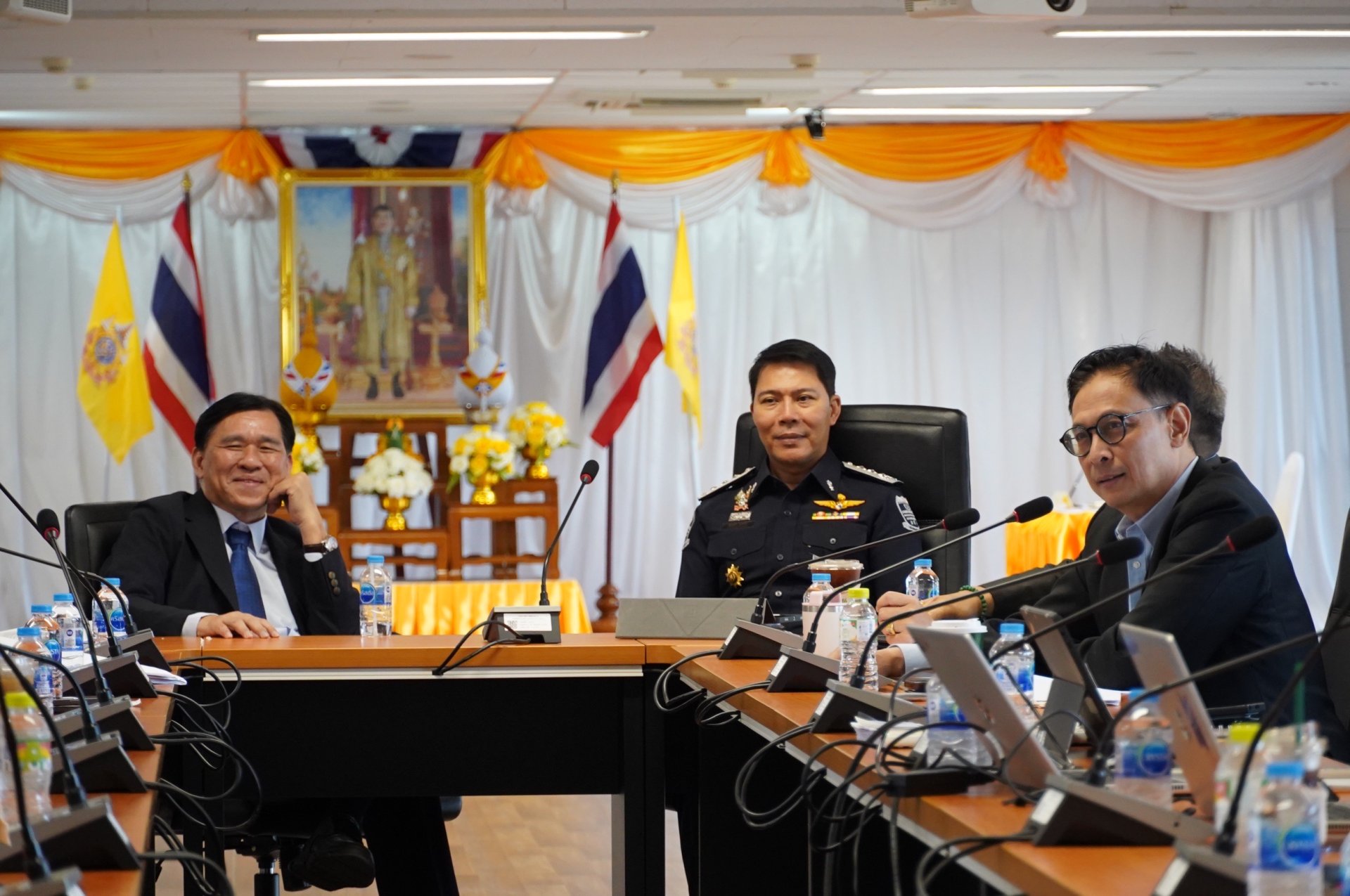 DSI ร่วมประชุมกับอัยการ สำนักงานการสอบสวน เปิดคดีและกำหนดแนวทางการสอบสวน กรณีการทุจริตทำให้ EA และบริษัทย่อยเสียหาย