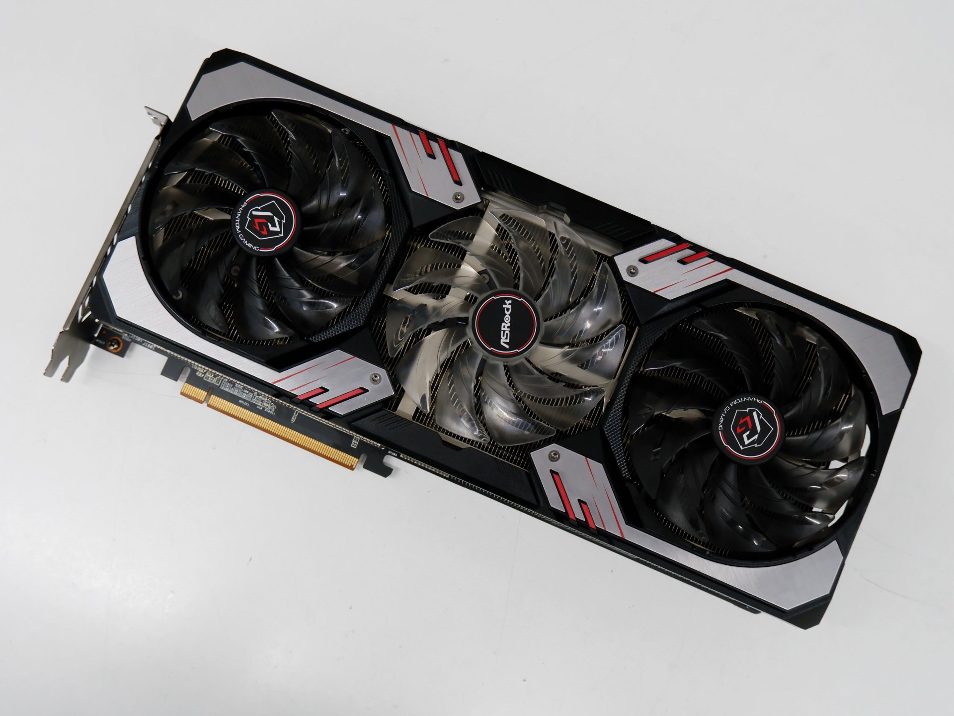 การ์ดจอ (VGA) ASROCK RX6800XT 16GB 3F PHANTOM GAMING D OC