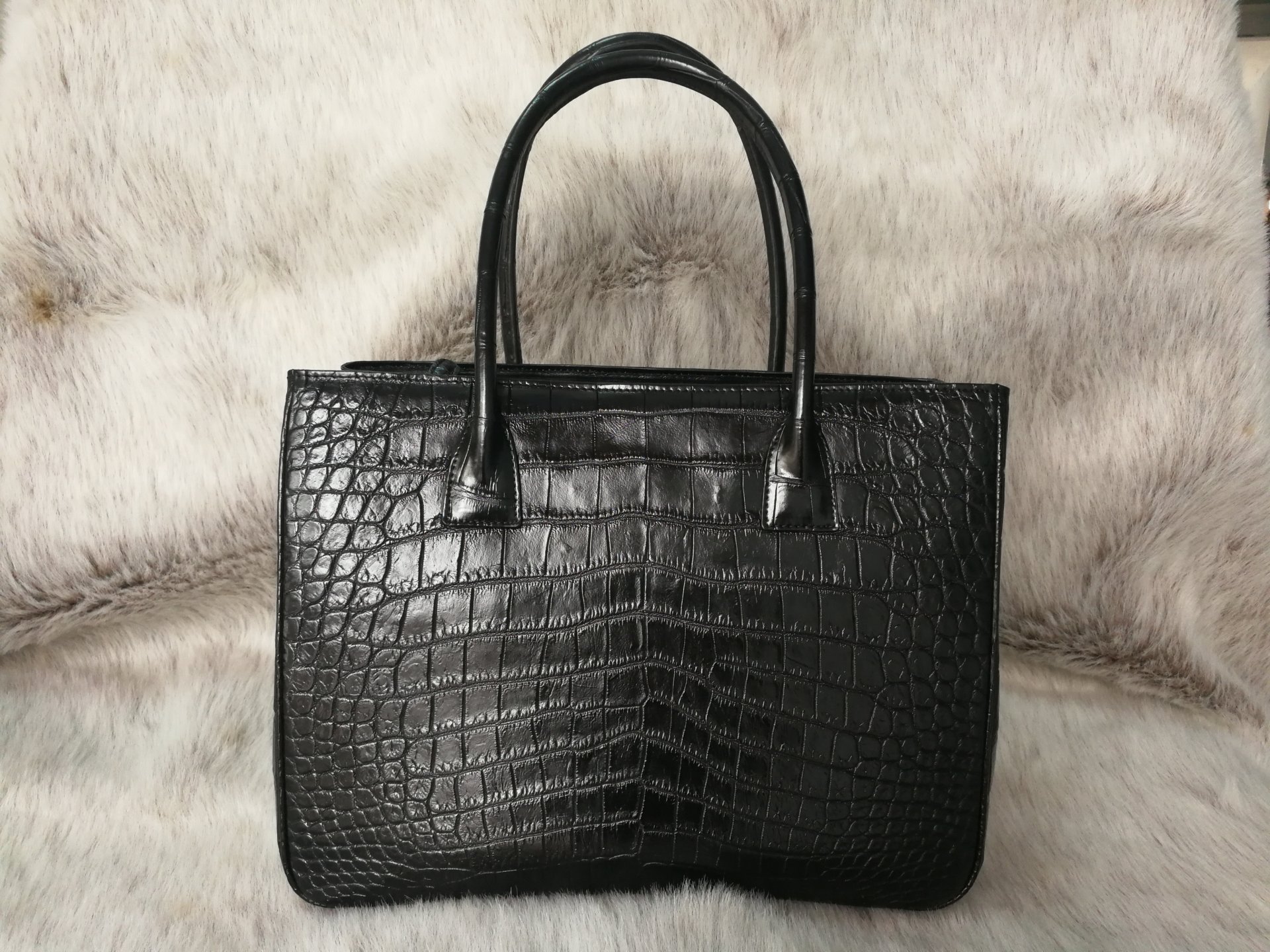 Handbag -traditional - (Beverly) - Black matt crocodile – Wild Harry
