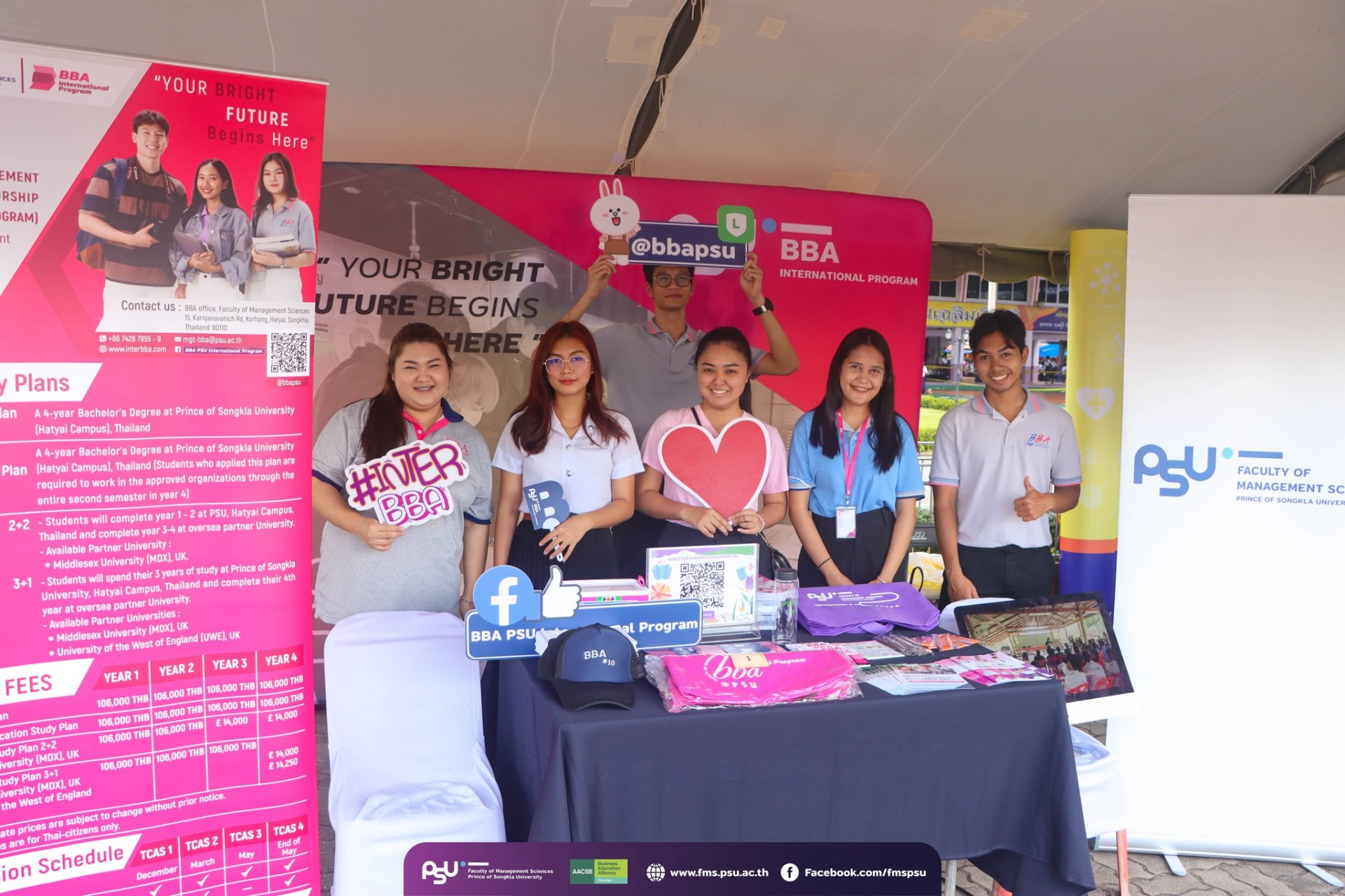 Roadshow at Woranari Chaloem Songkhla School Roadshow at Woranari Chaloem Songkhla School