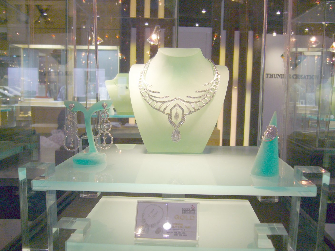 Hot 2007 Jewelry Design Award in Bangkok Gems & Jewelry Fair by L.S. Jewelry Group