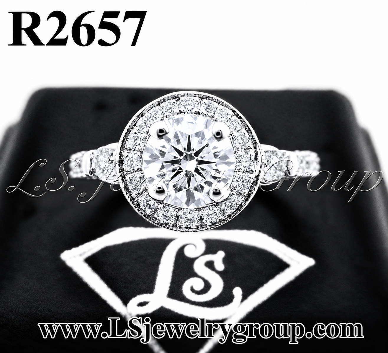 แหวนเพชรแท้ธรรมชาติ (Natural Diamonds) 1.42 Ct. มีใบ Cer E color (น้ำ 99%)/VVS
