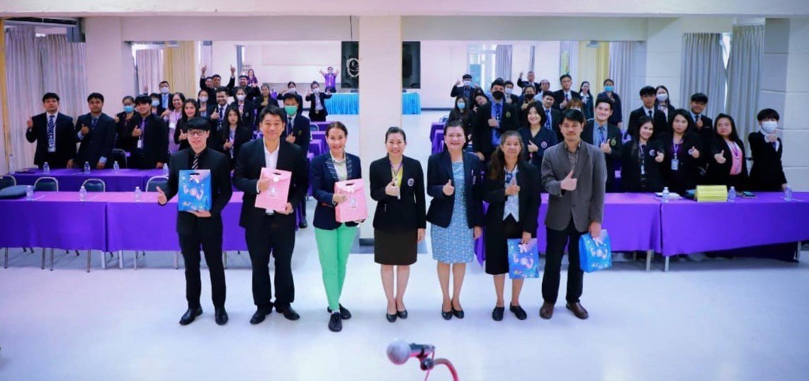 การอบรมเชิงปฏิบัติการหัวข้อ “การใช้ Google Tools เพื่อการพัฒนางาน” และ “การพัฒนาทีมงานเพื่อการบริการที่เป็นเลิศ” การอบรมเชิงปฏิบัติการหัวข้อ “การใช้ Google Tools เพื่อการพัฒนางาน” และ “การพัฒนาทีมงานเพื่อการบริการที่เป็นเลิศ”