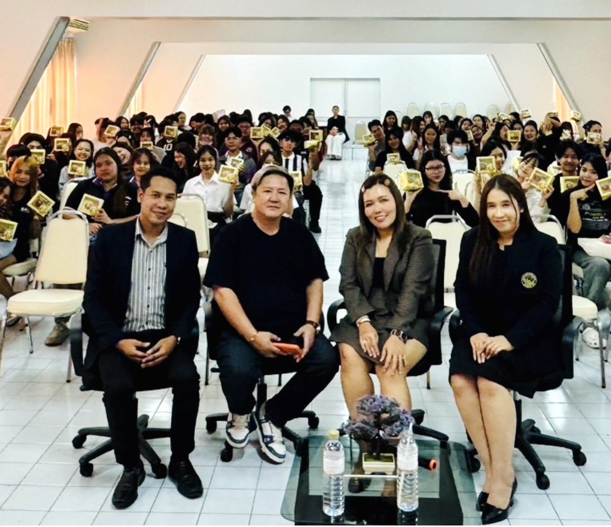 กิจกรรม 'POWERUP เสริมศักยภาพนักศึกษา'