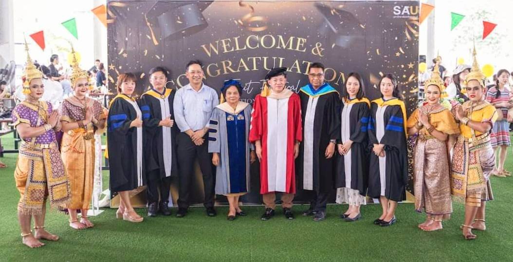 ร่วมแสดงความยินดีกับมหาบัณฑิต หลักสูตรนานาชาติ ที่สำเร็จการศึกษาประจำปีการศึกษา 2565 ร่วมแสดงความยินดีกับมหาบัณฑิต หลักสูตรนานาชาติ ที่สำเร็จการศึกษาประจำปีการศึกษา 2565