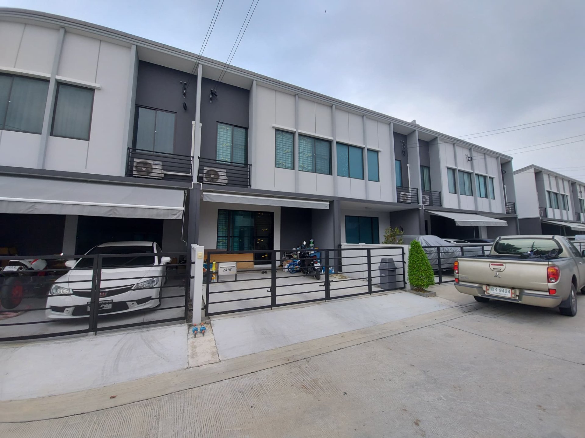 EHL - 212990 ทาวน์โฮม Pleno Ramintra (พลีโน่ รามอินทรา)