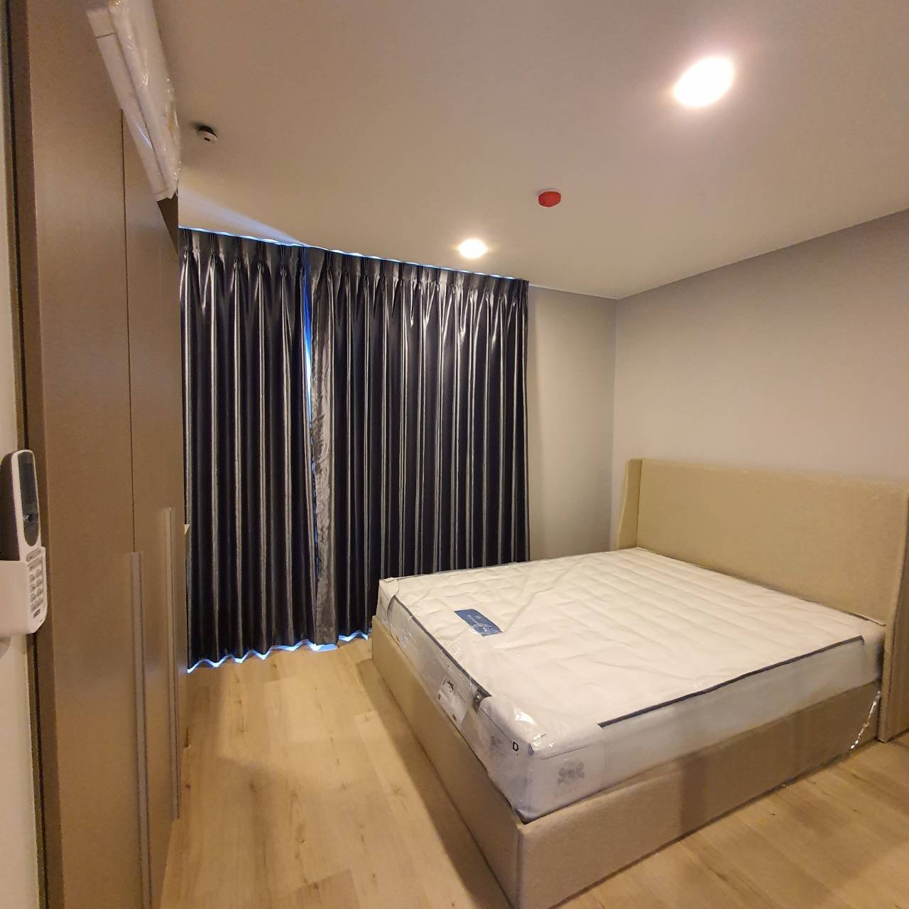 EHL-213400 คอนโด เบลกราเวีย ให้เช่า