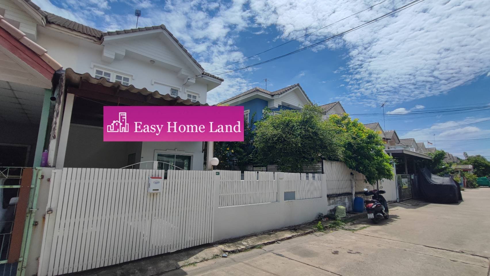 EHL-233685 ลัลลี่ วิลล์ ลำลูกกา คลอง 3 (Lally Ville Lam Luk Ka Klong 3)