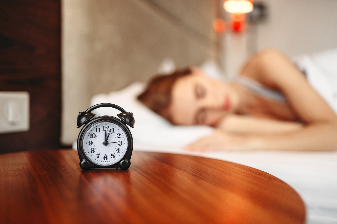 คู่มือฉบับสมบูรณ์ 9 ความลับ นอนให้หลับฝันดี นอนเต็มอิ่ม หลับลึกใน 15 นาที