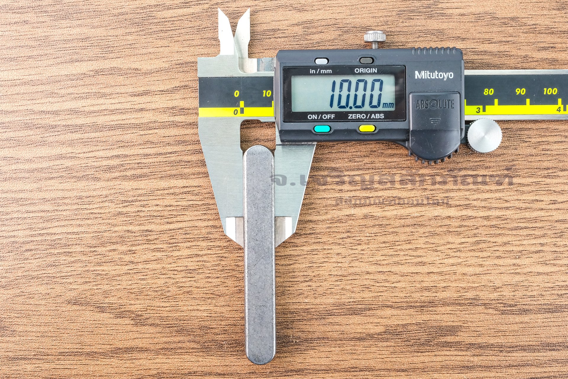 ลิ่มแท่งเหล็กสี่เหลี่ยมปลายมน (Parallel key Both Round) ขนาด 10x8x70 ...