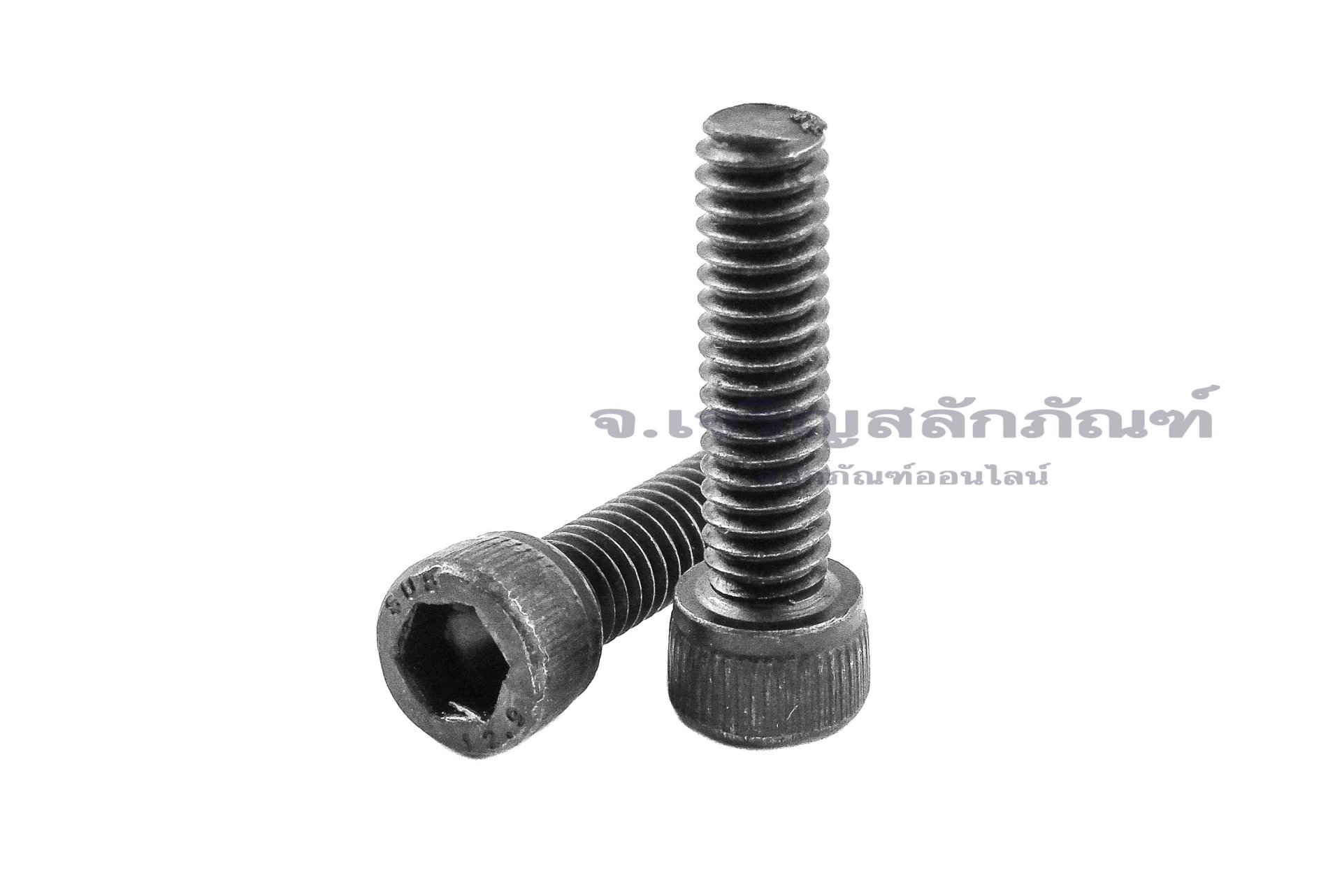 น็อตหัวจมดำแข็ง #8-32 x 5/8" (เบอร์ 8 เกลียว 32 ยาว 5/8") วัดความโตเป็นมิลได้ 4.17x15.9 mm เกลียวตลอด