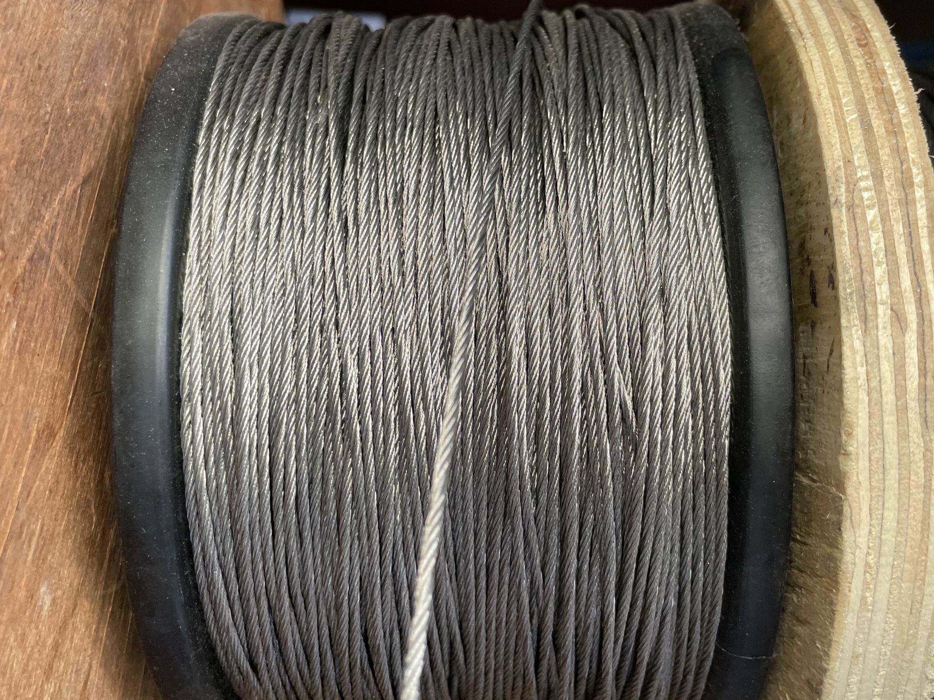 ลวดสลิงสแตนเลส (304 Stainless Steel Wire Rope) ขนาดเส้นโต Diameter 1.5 mm (ราคาต่อ 1 เมตร)