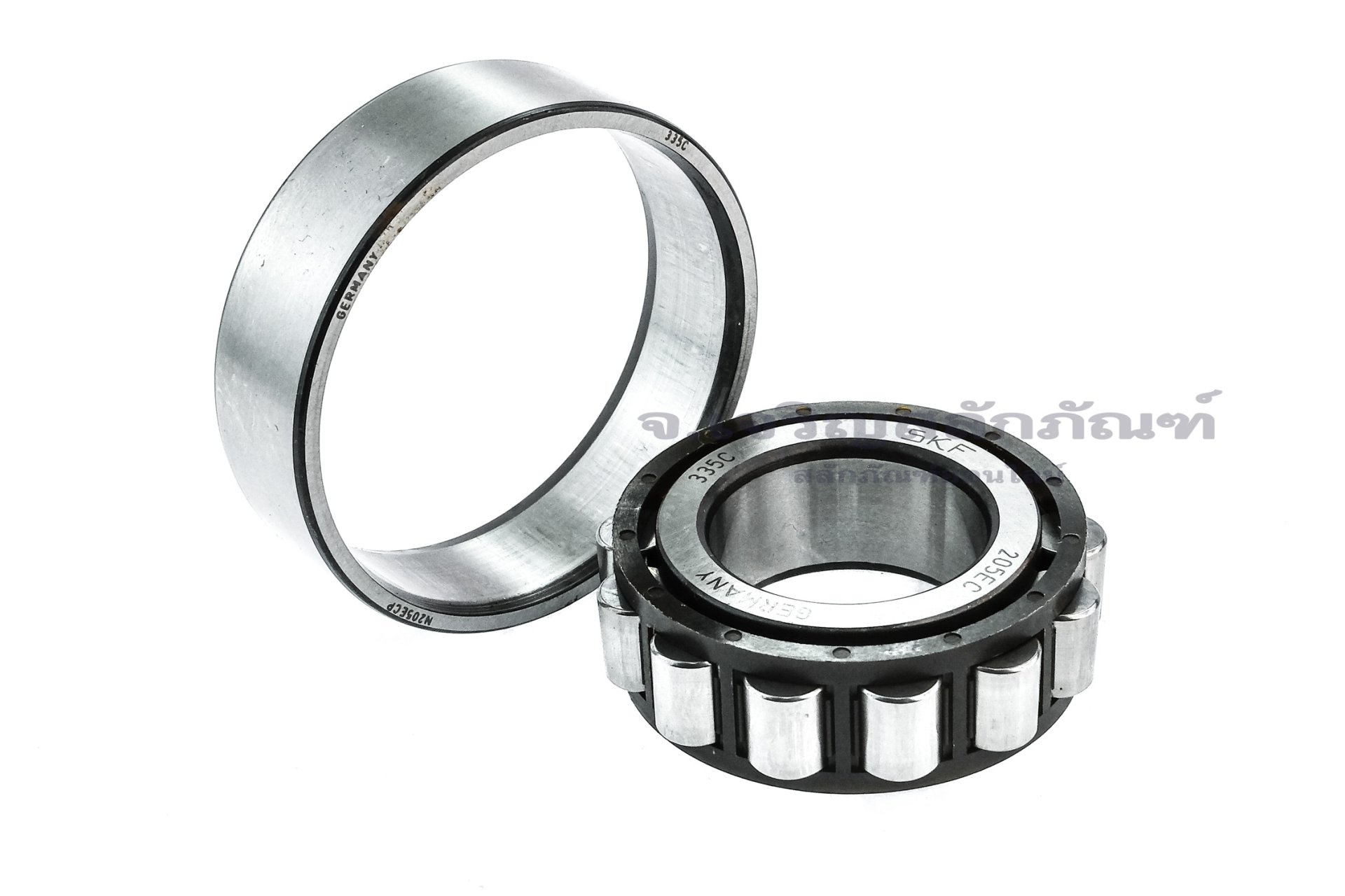 ตลับลูกปืนเม็ดหมอน ทรงกระบอก SKF เบอร์ N205  ขนาด 25-52-15
