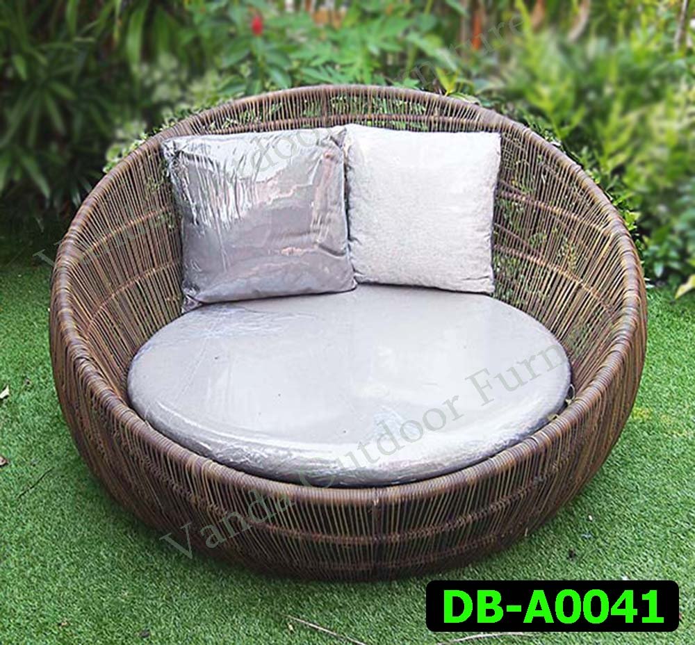 Rattan Daybed Product code DB-A0041