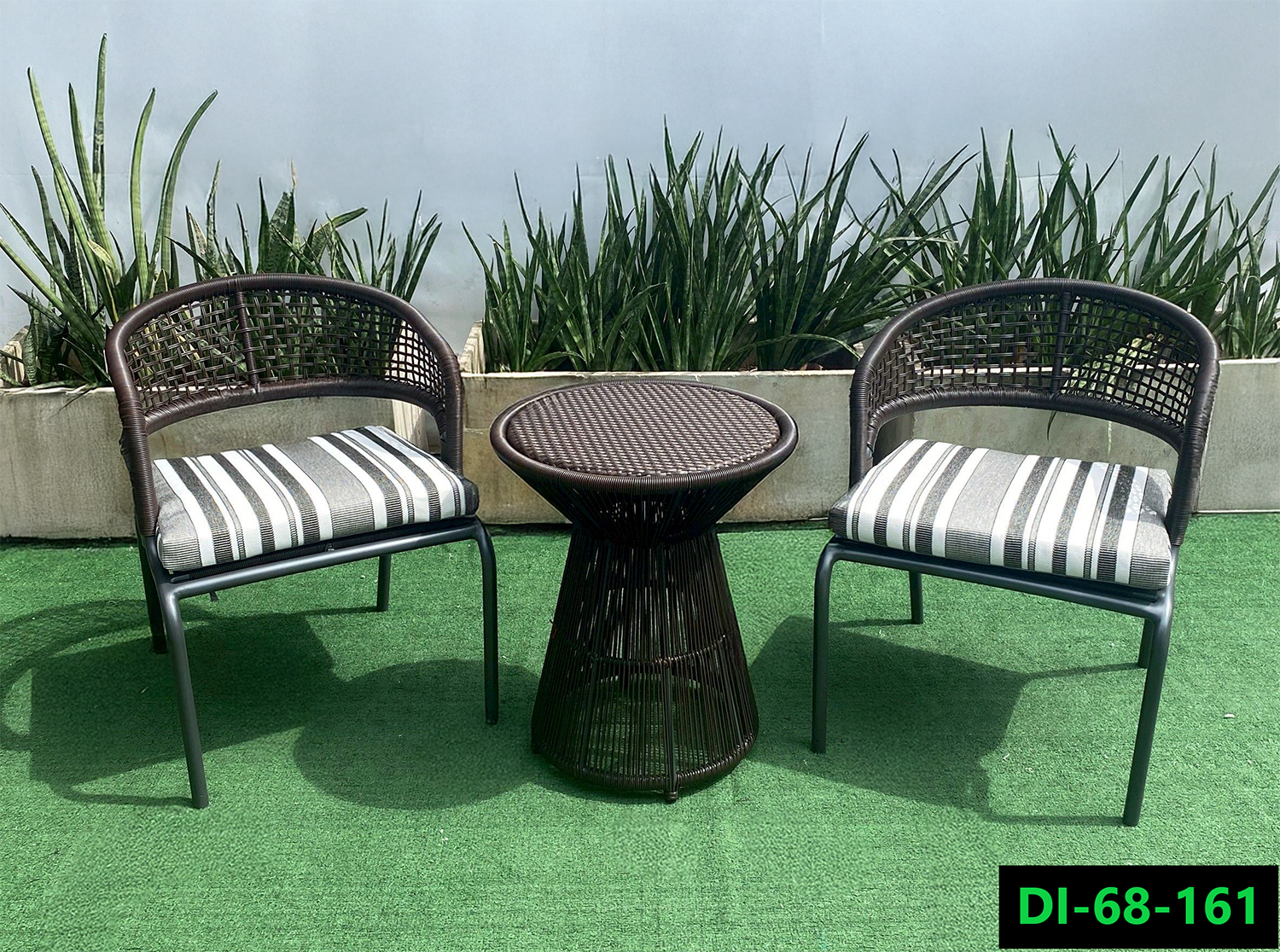 Artificial rattan dinner set