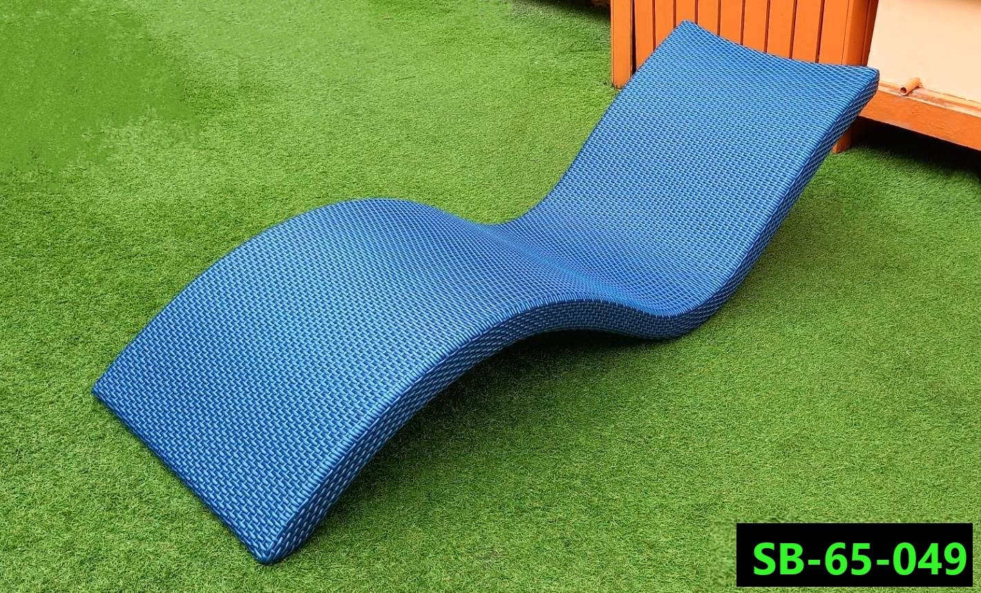 Rattan Sun Lounger/Bed Product code SB-65-049