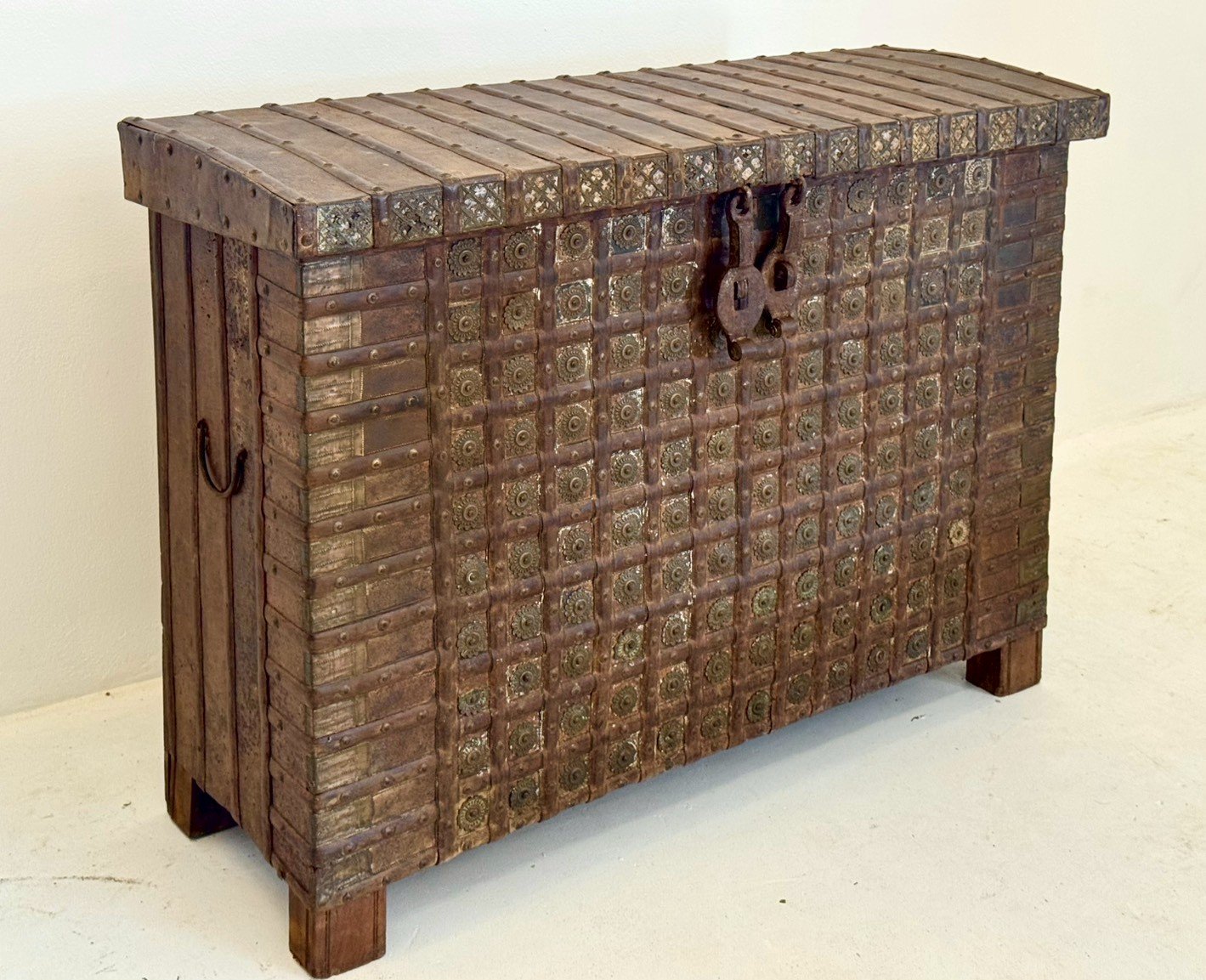 Concil Box Inage Antique Wooden Console Box