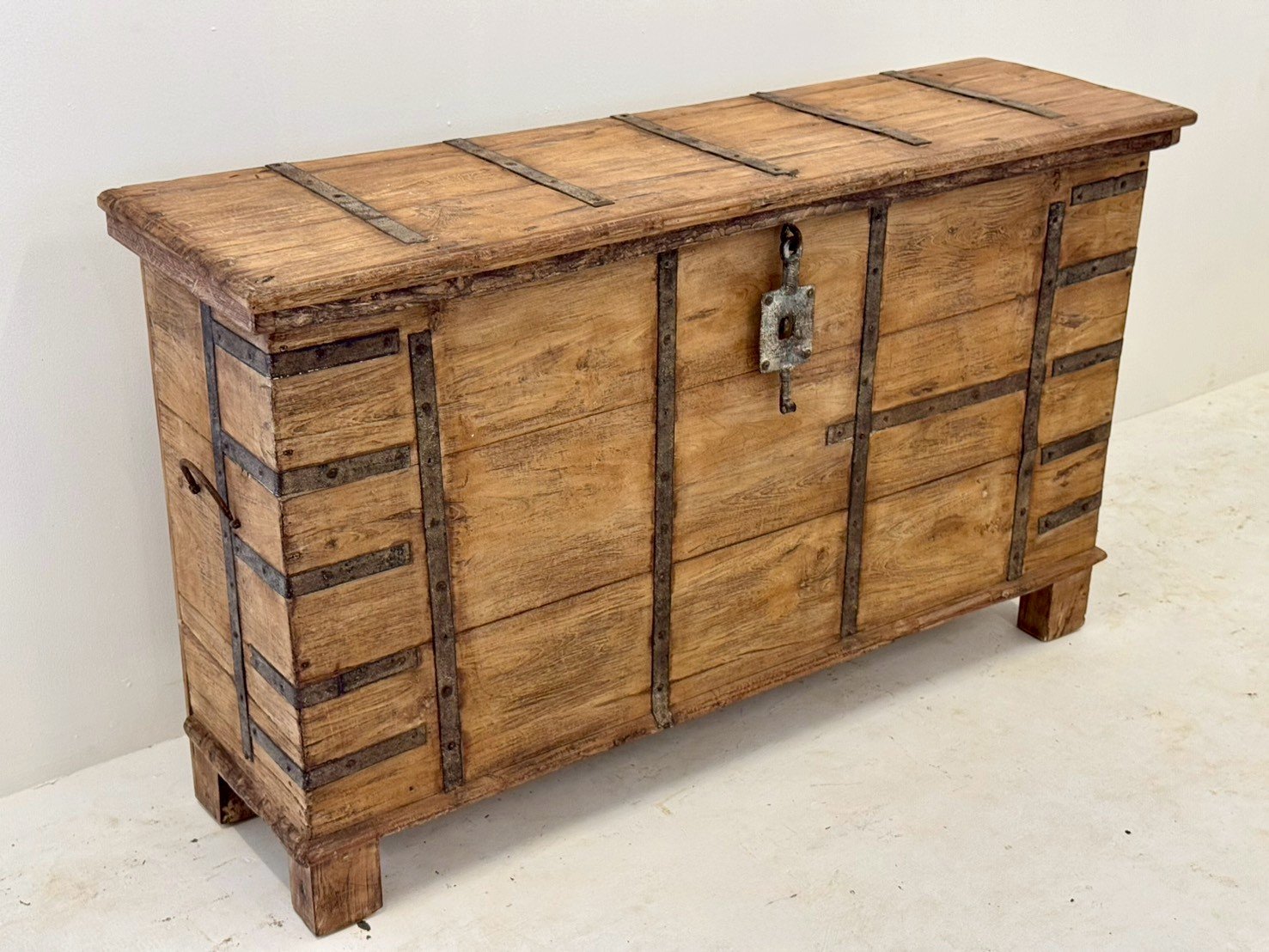 Box Type Console Table Antique Wooden Box Console Table
