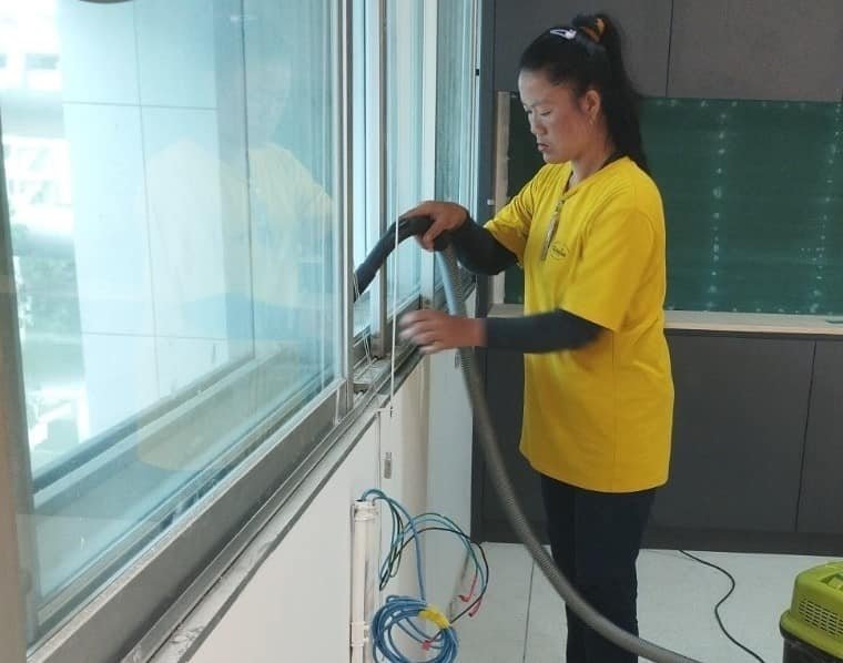 ยกระดับออฟฟิศด้วยบริการ Big Cleaning สะอาด เป็นระเบียบ ทำงานได้ดีขึ้น ยกระดับออฟฟิศด้วยบริการ Big Cleaning สะอาด เป็นระเบียบ ทำงานได้ดีขึ้น