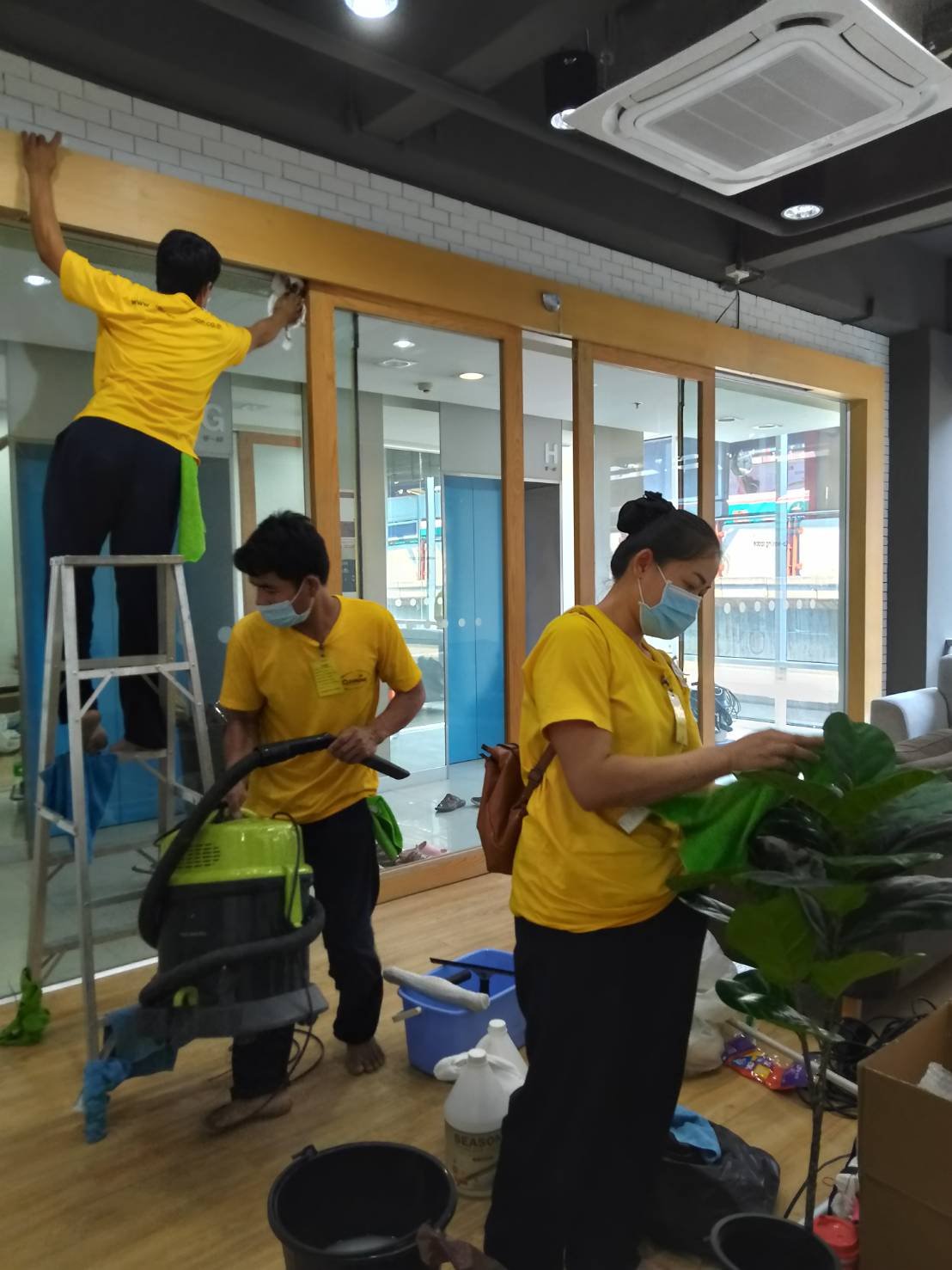 สะอาด วัดผลได้ ไว้ใจในคุณภาพงาน - บริษัท บลอสซั้ม คลินิก จํากัด สะอาด วัดผลได้ ไว้ใจในคุณภาพงาน - บริษัท บลอสซั้ม คลินิก จํากัด