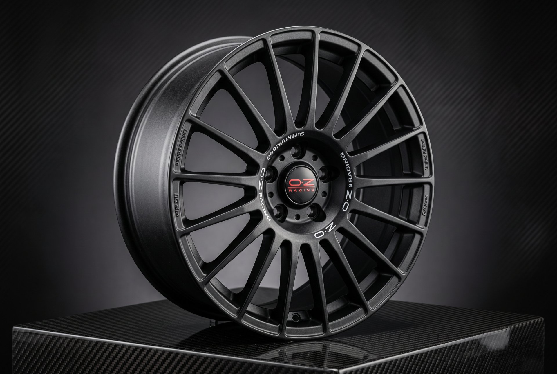 ล้อ OZ Racing Superturismo Magnesio 18 นิ้ว สำหรับรถสปอร์ตสายสนามแข่ง