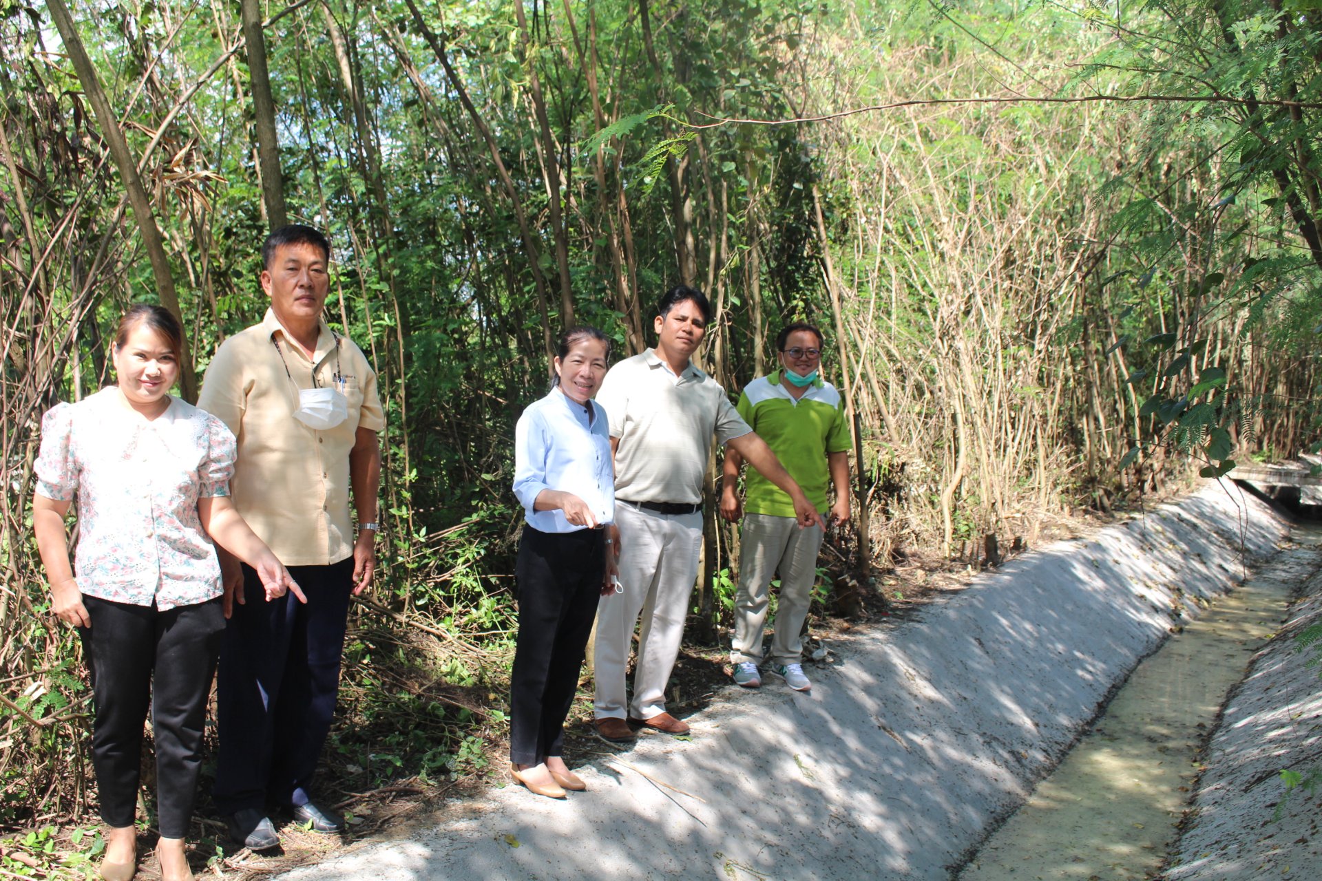 ลงพื้นที่ตรวจเยี่ยมโครงการซ่อมแซมคลองดาด