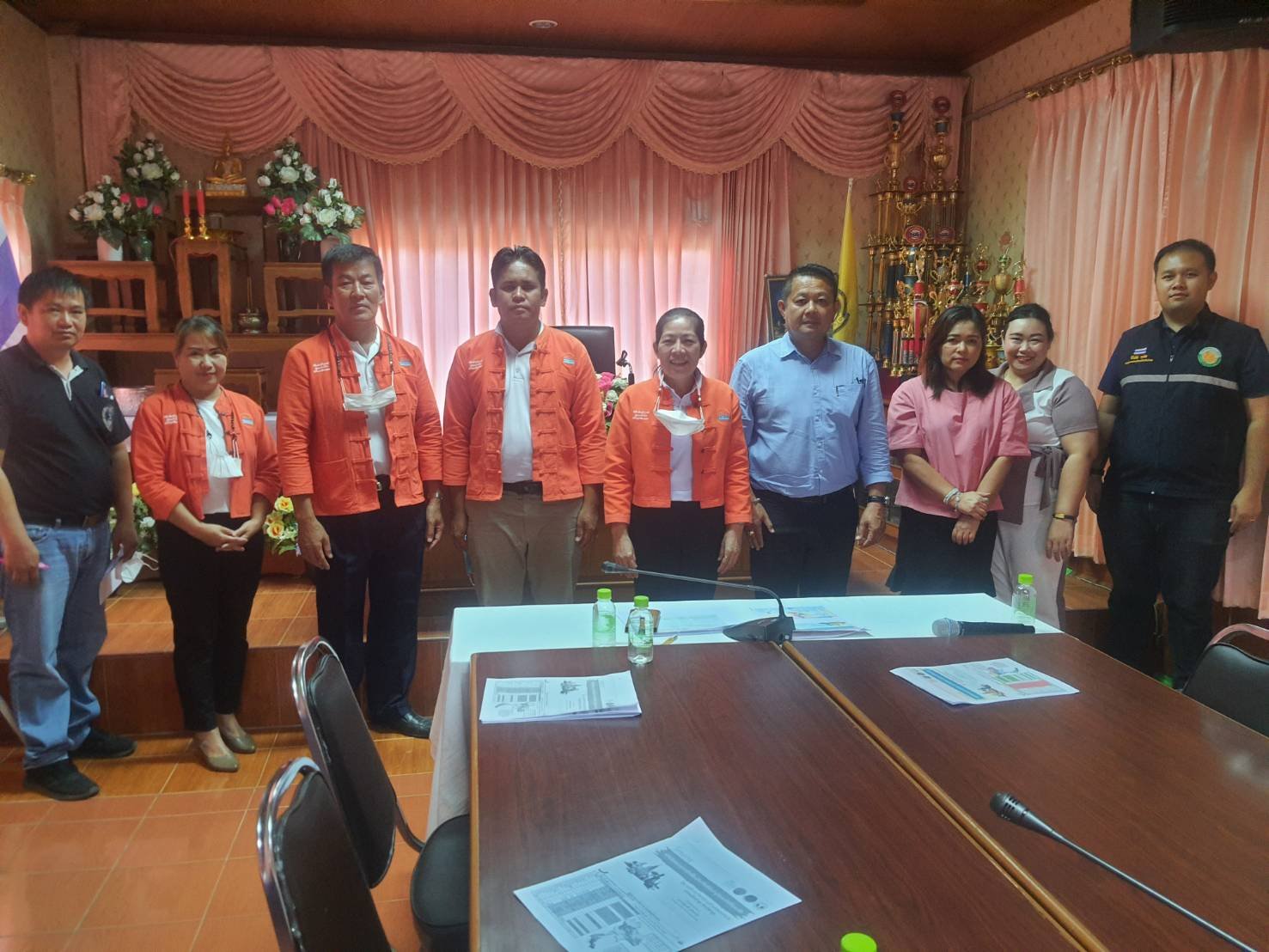 เข้าร่วมประชุม โครงการเสริมศักยภาพชุมชนท้องถิ่น สร้างชีวิตวิถีใหม่ สู่อำเภอขับขี่ปลอดภัย