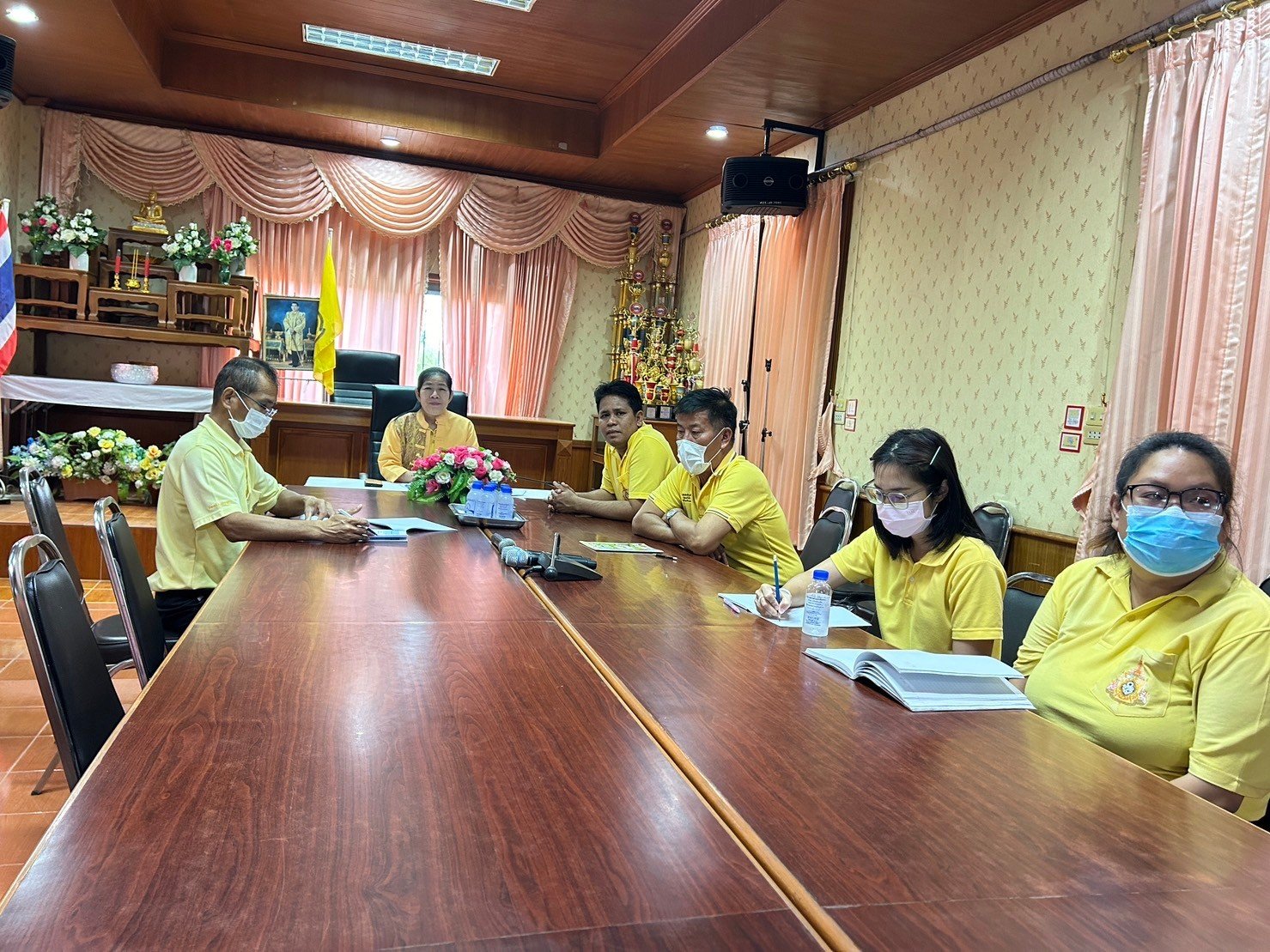 เข้าร่วมประชุมผ่าน Zoom Cloud Meeting เรื่อง แผนการจัดการความปลอดภัยทางถนนโดยชุมชนท้องถิ่น (อำเภอขับขี่ปลอดภัย)