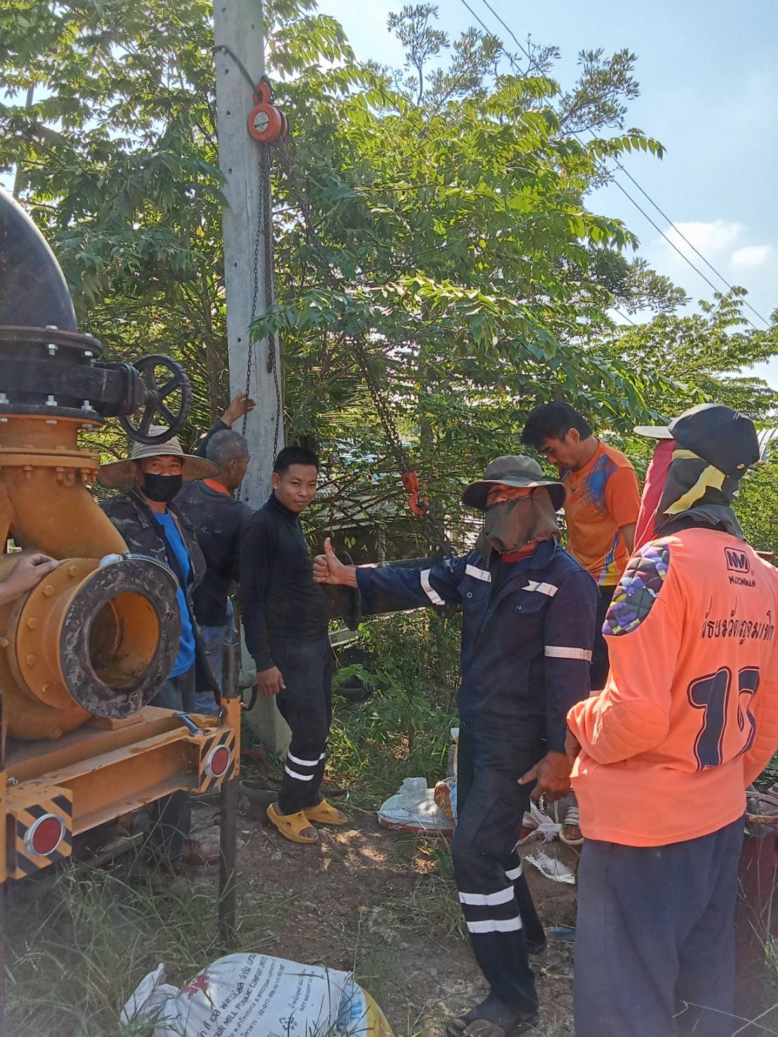 ลงพื้นที่ดำเนินการจัดเก็บอุปกรณ์และเครื่องสูบน้ำส่งคืนให้กับเทศบาลตำบลป่าซาง