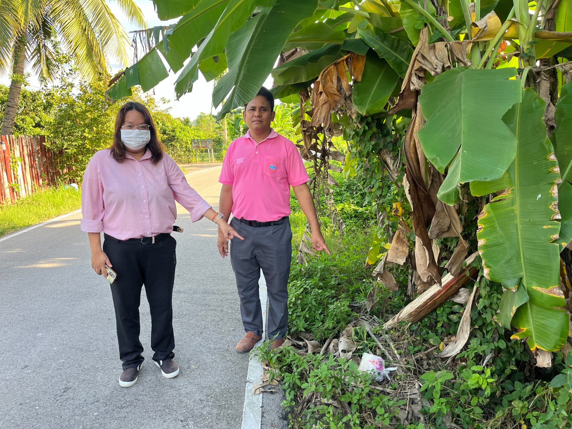 ลงพื้นที่ตรวจสอบการทิ้งขยะในที่สาธารณะ