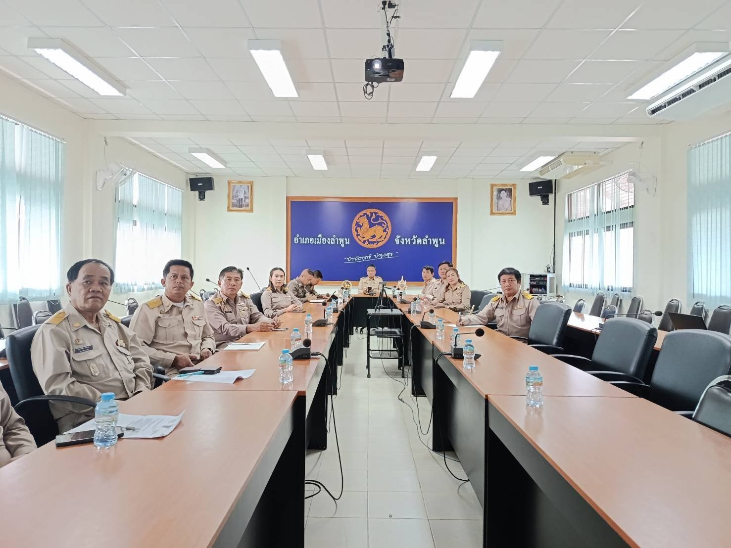 เข้าร่วมการประชุมขับเคลื่อนภารกิจสำคัญของกระทรวงมหาดไทย ผ่านระบบวีดิทัศน์ทางไกล (VCS) 