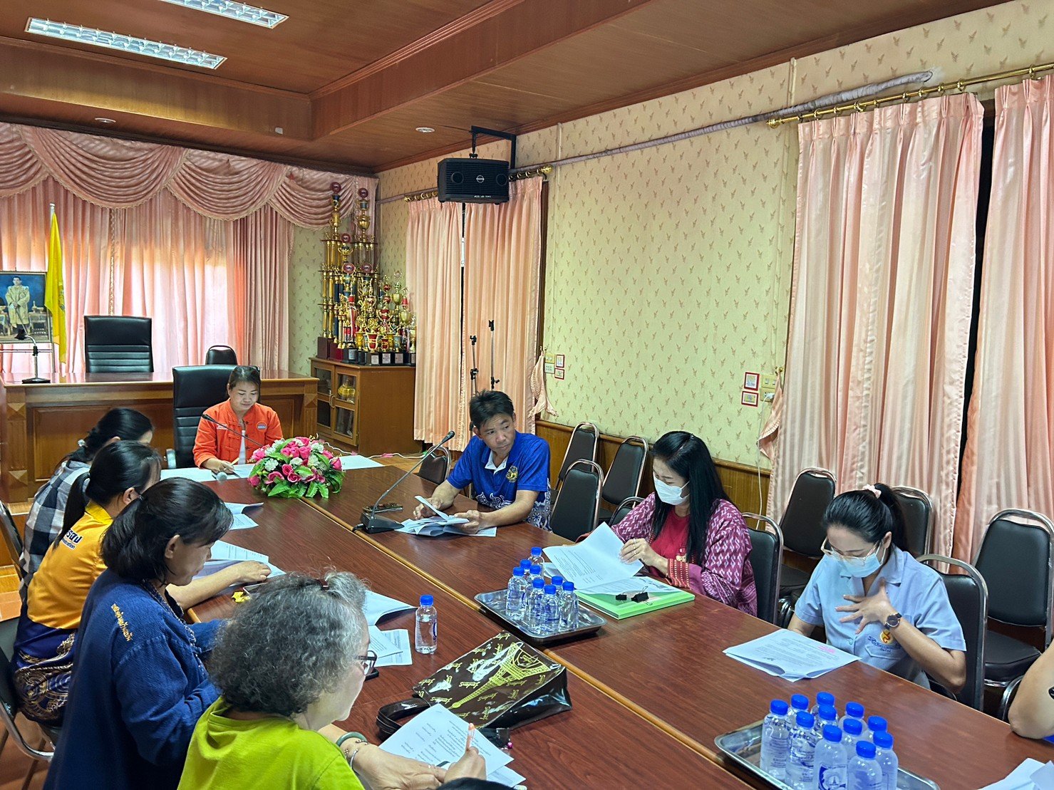 การประชุมโครงการปรับสภาพแวดล้อมที่อยู่อาศัยให้แก่คนพิการและผู้สูงอายุเทศบาลตำบลท่าเชียงทองประจำปีงบประมาณ 2567