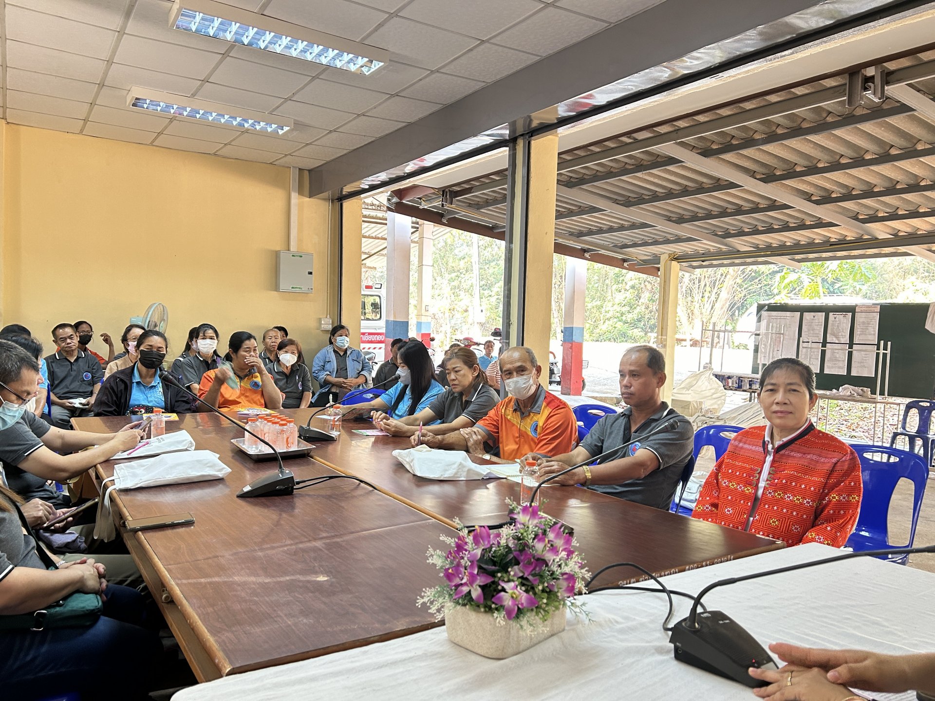 กิจกรรมอบรมให้ความรู้เรื่อง การออกกำลังกาย อาหาร อารมณ์ และด้านสุขภาพองค์รวมตามโครงการมหกรรมสร้างสุขภาพดี วิถีชุมชนบนความพอเพียงประจำปีงบประมาณ พ.ศ. 2567