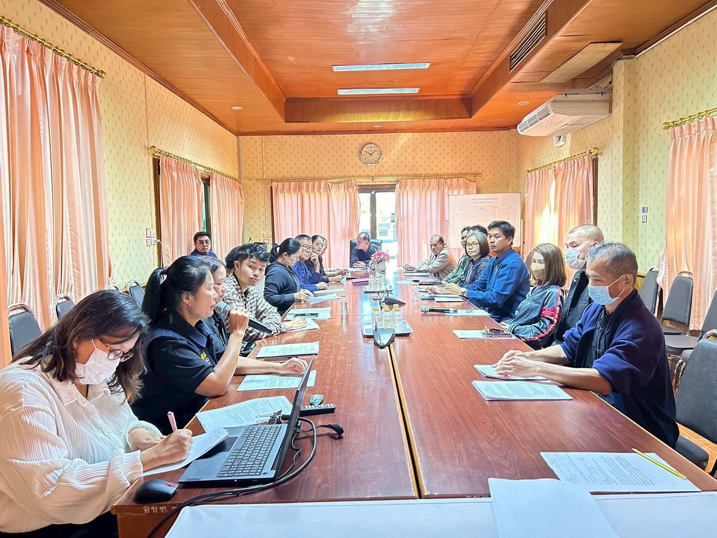 ประชุมคณะกรรมการศูนย์ยุติธรรมชุมชนเทศบาลตำบลท่าเชียงทอง