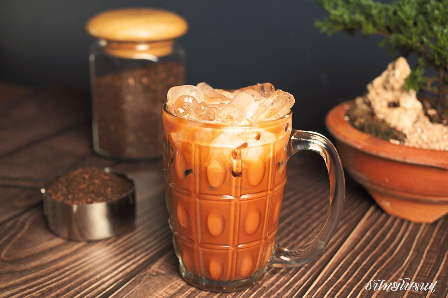 ชาไทย เมนูเครื่องดื่มยอดนิยม อร่อยติดอันดับ 7 ของโลก!! ชาไทย เมนูเครื่องดื่มยอดนิยม อร่อยติดอันดับ 7 ของโลก!!