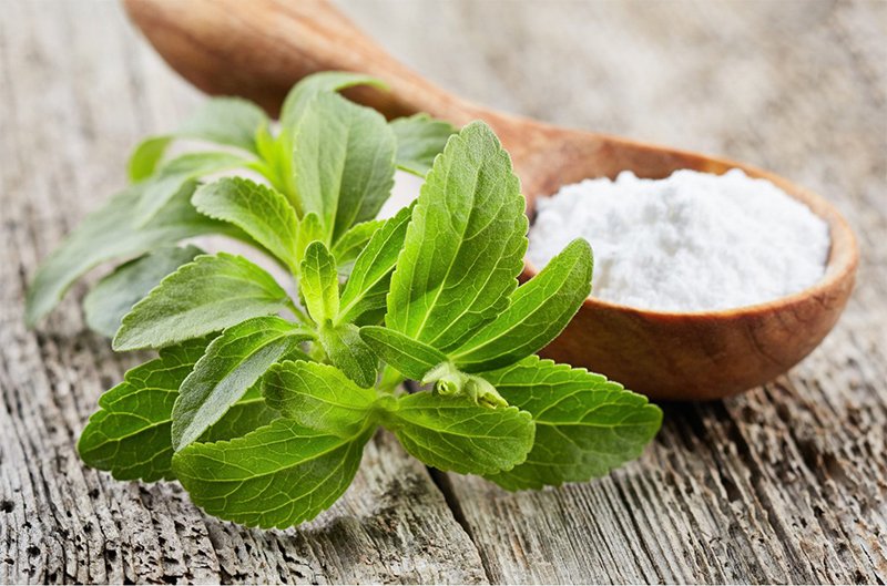 หญ้าหวาน หรือสตีเวีย ( Stevia ) หญ้าหวาน หรือสตีเวีย ( Stevia )