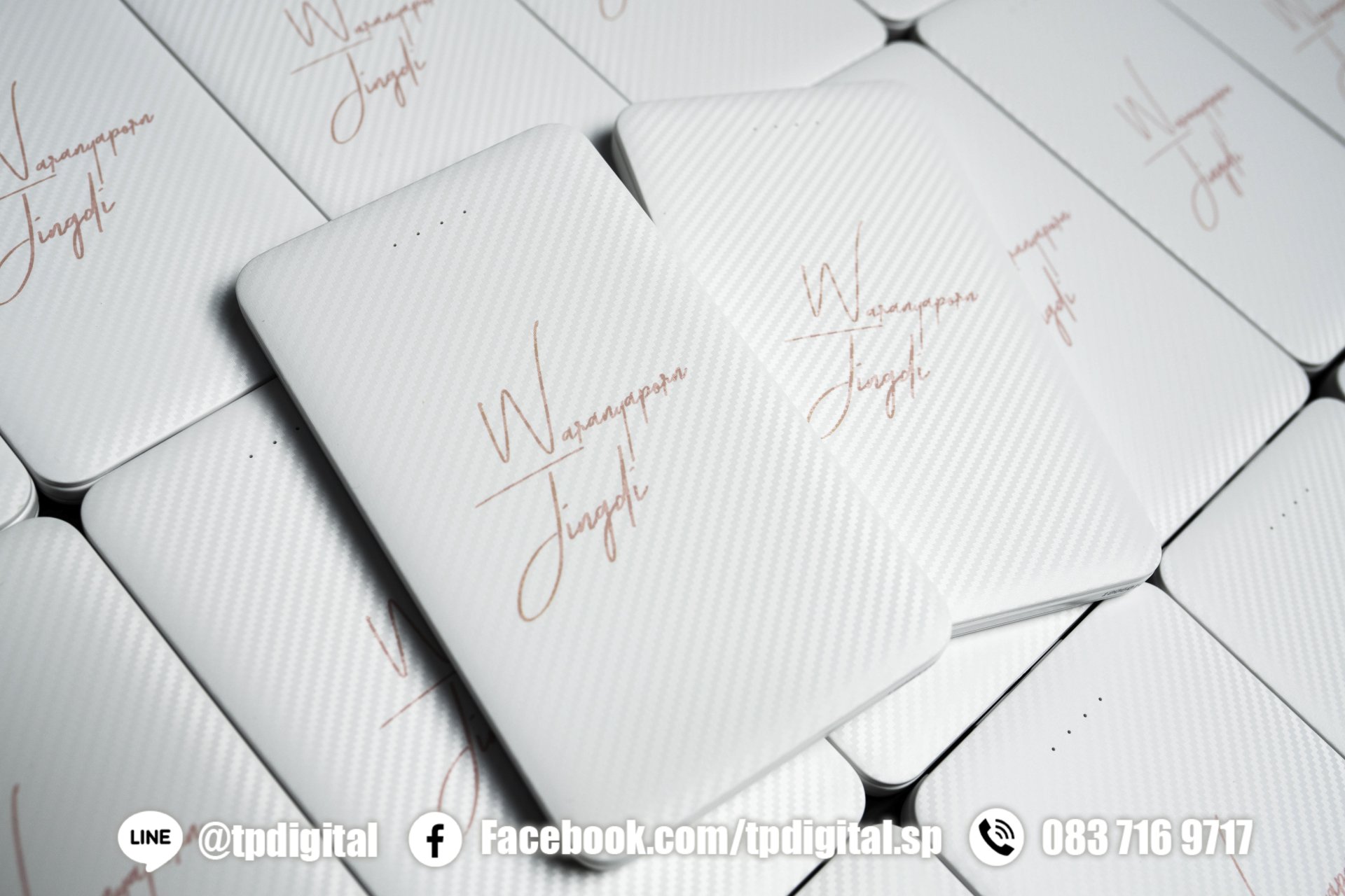 พิมพ์สกรีนโลโก้ลงบน Power Bank ยี่ห้อ Golf  สกรีนโลโก้ 1 ตำแหน่ง 1 ด้าน  วัสดุเป็นพาวเวอร์แบงค์สีขาว พิมพ์สกรีนโลโก้ลงบน Power Bank ยี่ห้อ Golf  สกรีนโลโก้ 1 ตำแหน่ง 1 ด้าน  วัสดุเป็นพาวเวอร์แบงค์สีขาว