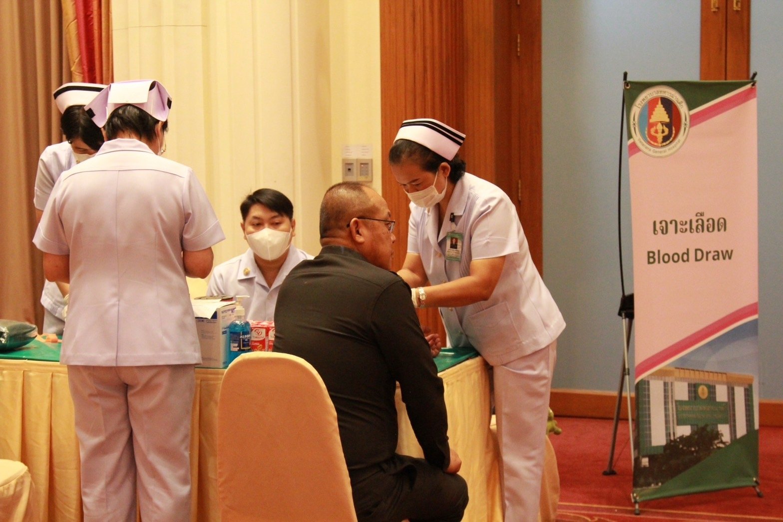  ปลัดกระทรวงกลาโหม ตรวจเยี่ยมการให้บริการของโรงพยาบาลทหารผ่านศึกในการตรวจสุขภาพประจำปีของสำงานปลัดสำนักปลัดกระทรวงกลาโหม