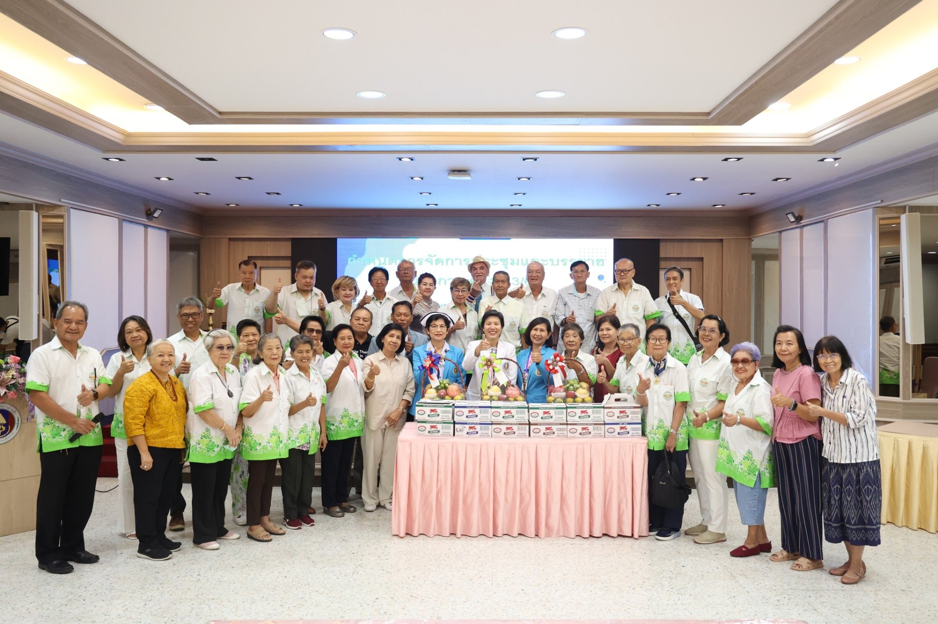 ชมรมผู้สูงอายุโรงพยาบาลทหารผ่านศึก จัดประชุมและบรรยายวิชาการให้แก่สมาชิก