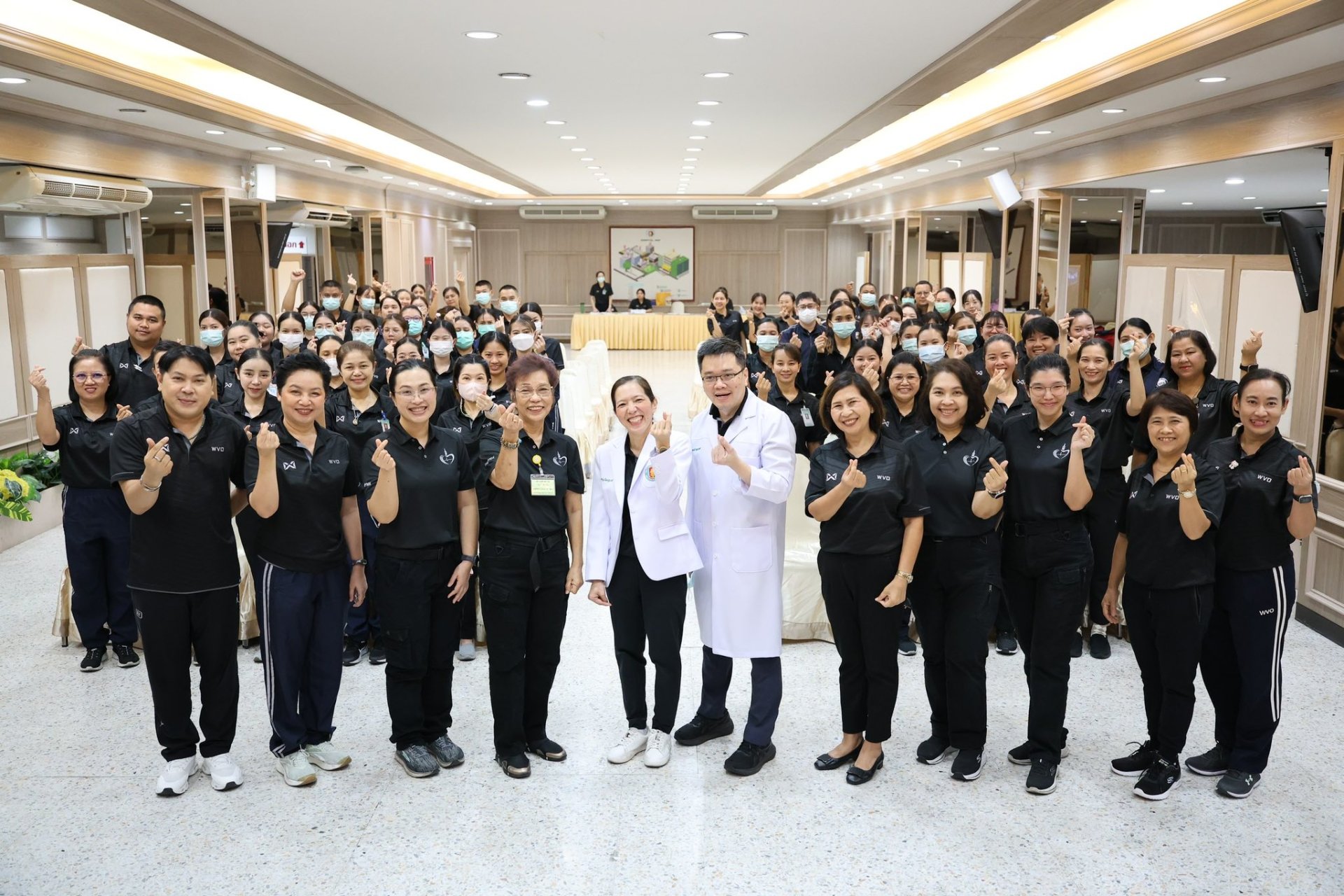 พิธีเปิดการจัดอบรมโครงการอบรมเชิงปฏิบัติการการช่วยฟื้นคืนชีพขั้นพื้นฐาน และการใช้เครื่องกระตุกหัวใจไฟฟ้าชนิดอัตโนมัติ (BLS : Basic Life Support with AED) ประจำปี 2569 