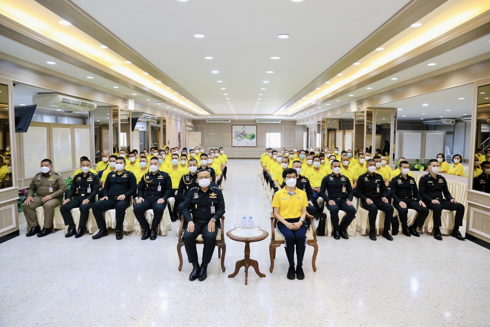 วันที่  31 พฤษภาคม 2566  พันเอก วรยุทธ  อ้นเพียร รองผู้บัญชาการโรงเรียนเสนาธิการทหารบก และคณะ พร้อมด้วยนักเรียนโรงเรียนเสนาธิการทหารบก รวมจำนวน 80 นาย จัดกิจกรรมจิตอาสา เยี่ยมบำรุงขวัญผู้ป่วยทหารผ่านศึกพิการที่พักรักษาตัวอยู่ที่โรงพยาบาลทหารผ่านศึก วันที่  31 พฤษภาคม 2566  พันเอก วรยุทธ  อ้นเพียร รองผู้บัญชาการโรงเรียนเสนาธิการทหารบก และคณะ พร้อมด้วยนักเรียนโรงเรียนเสนาธิการทหารบก รวมจำนวน 80 นาย จัดกิจกรรมจิตอาสา เยี่ยมบำรุงขวัญผู้ป่วยทหารผ่านศึกพิการที่พักรักษาตัวอยู่ที่โรงพยาบาลทหารผ่านศึก