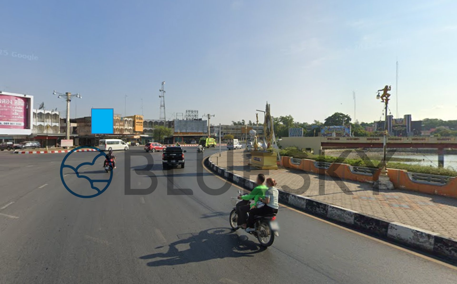 Bluesky Billboard ป้าย Billboard วงเวียนศรีสุริโยทัย (สระแก้ว) จ.ลพบุรี 