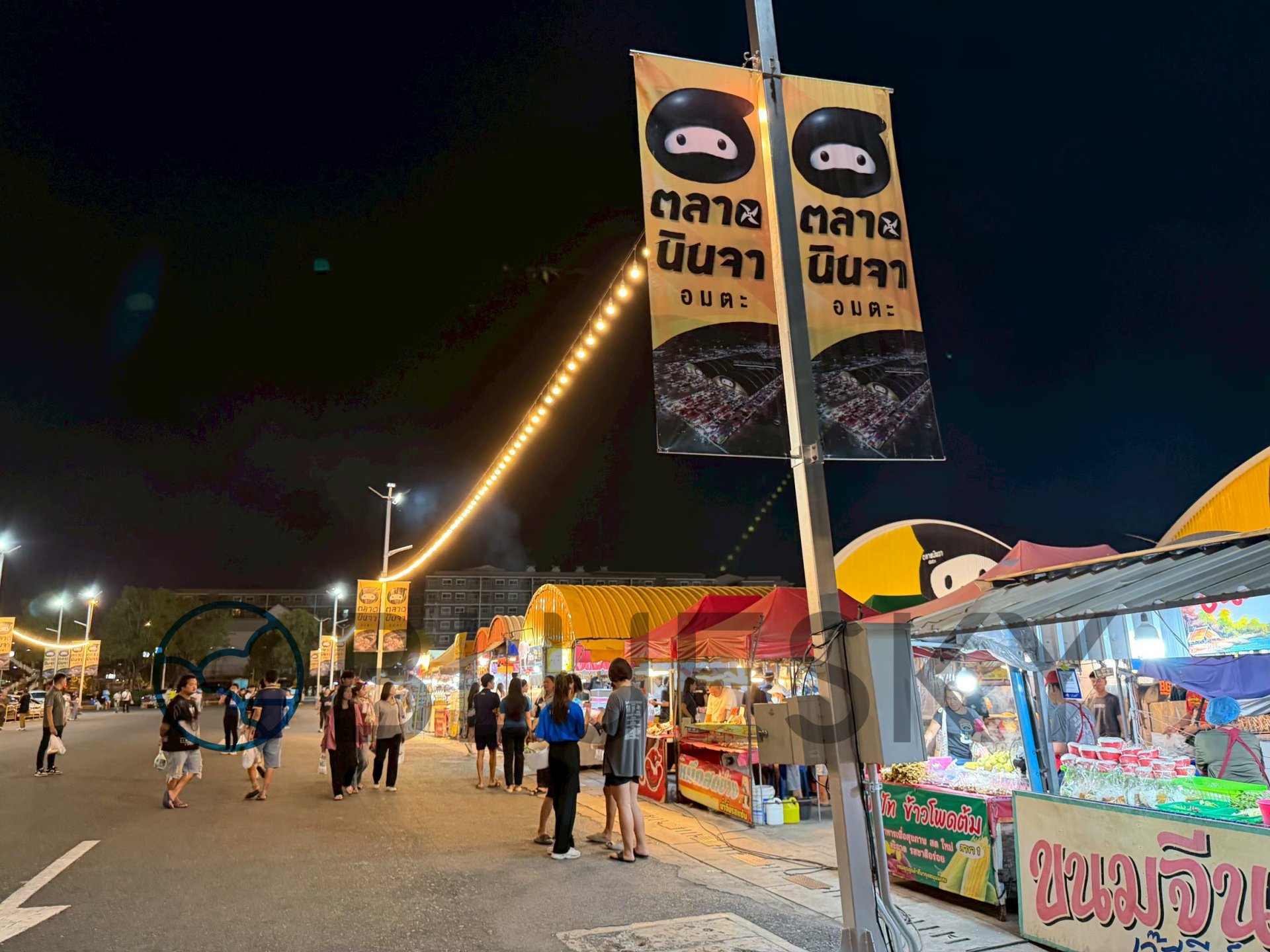 Bluesky Billboard ป้าย Pole Banner ตลาดนินจา จ.ชลบุรี