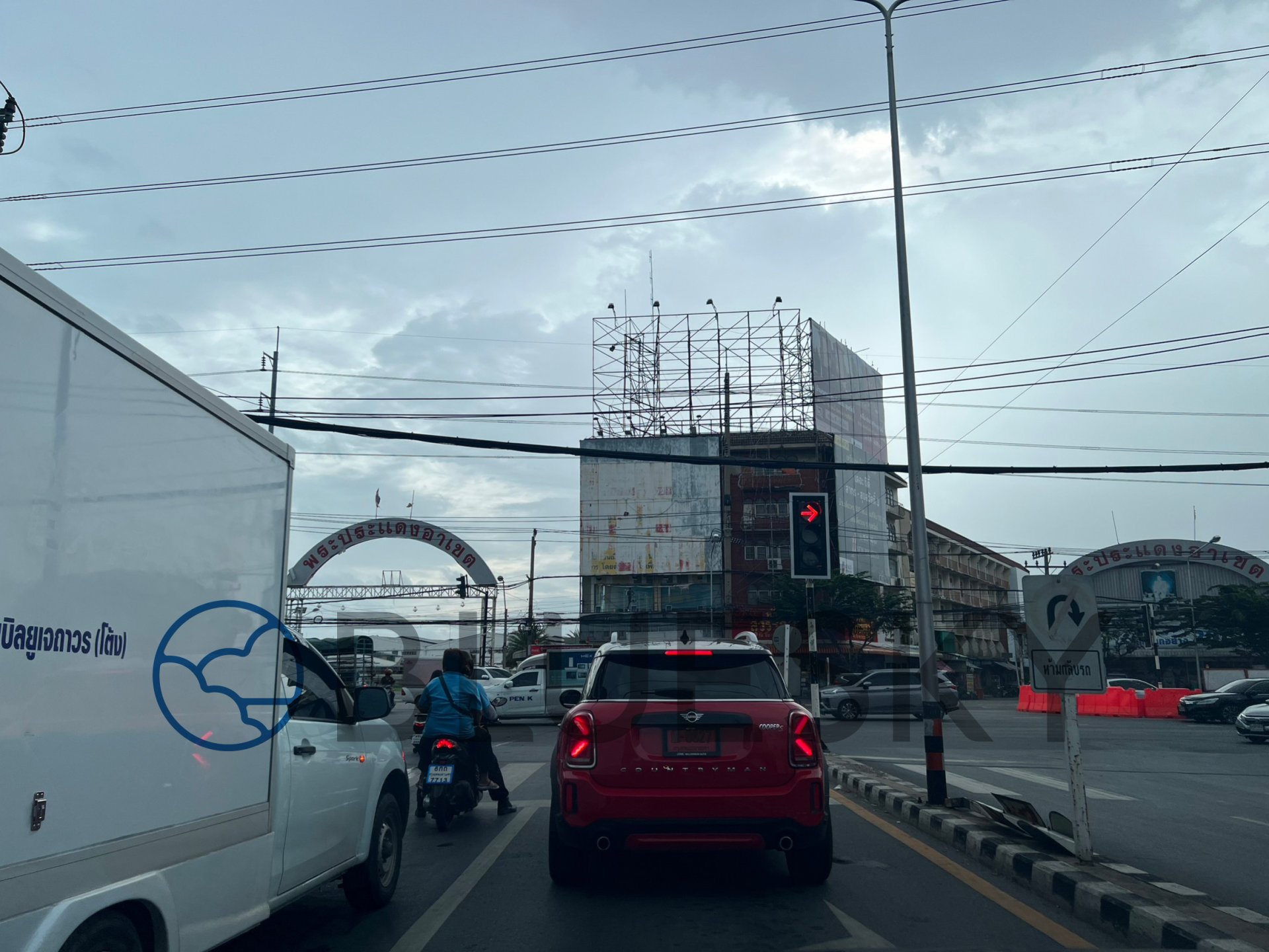 Bluesky Billboard ป้าย Billboard สามแยกพระประแดง ถนนสุขสวัสดิ์  จ.สมุทรปราการ