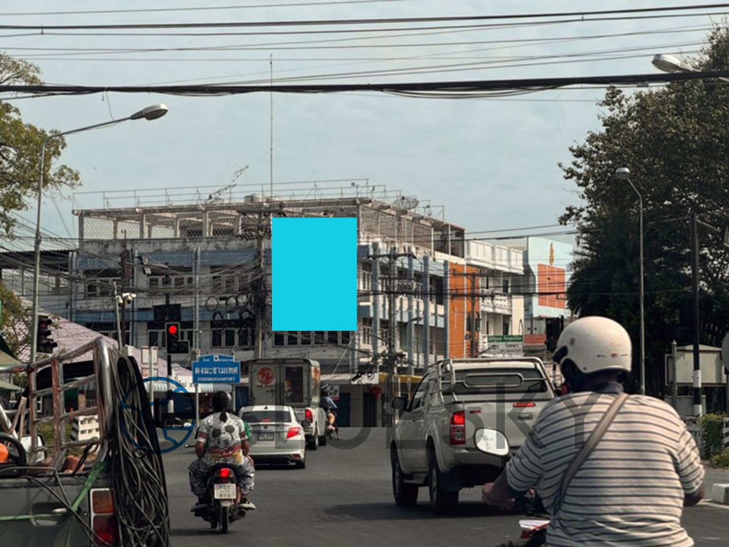 Bluesky Billboard ป้าย  Billboard  สี่แยกดงมะขามเทศ (ตลาดเกษตร ) จ.สิงห์บุรี 
