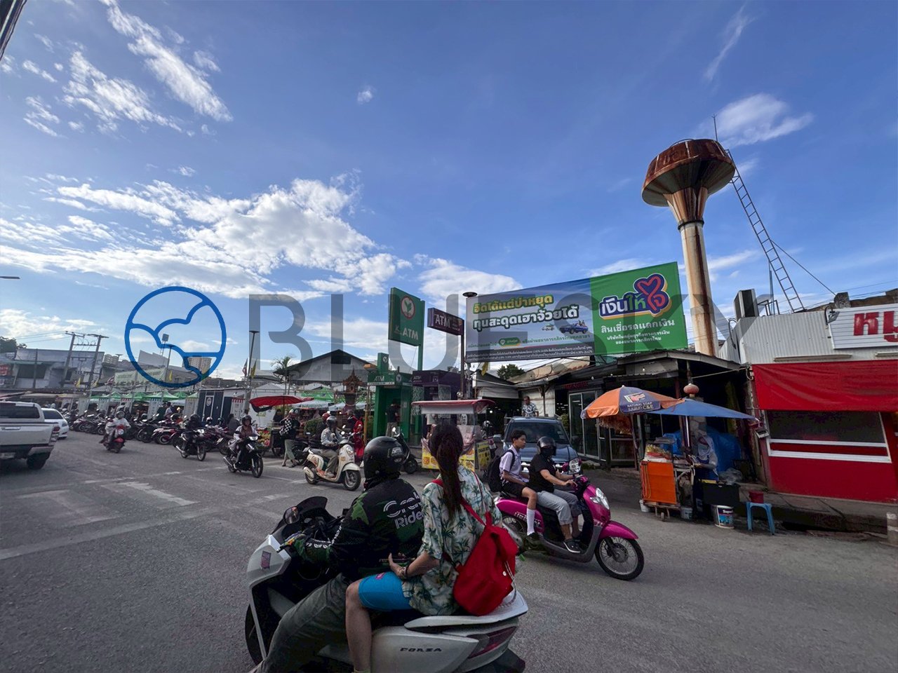 Bluesky Billboard ป้ายตลาดสันป่าข่อย  จ.เชียงใหม่