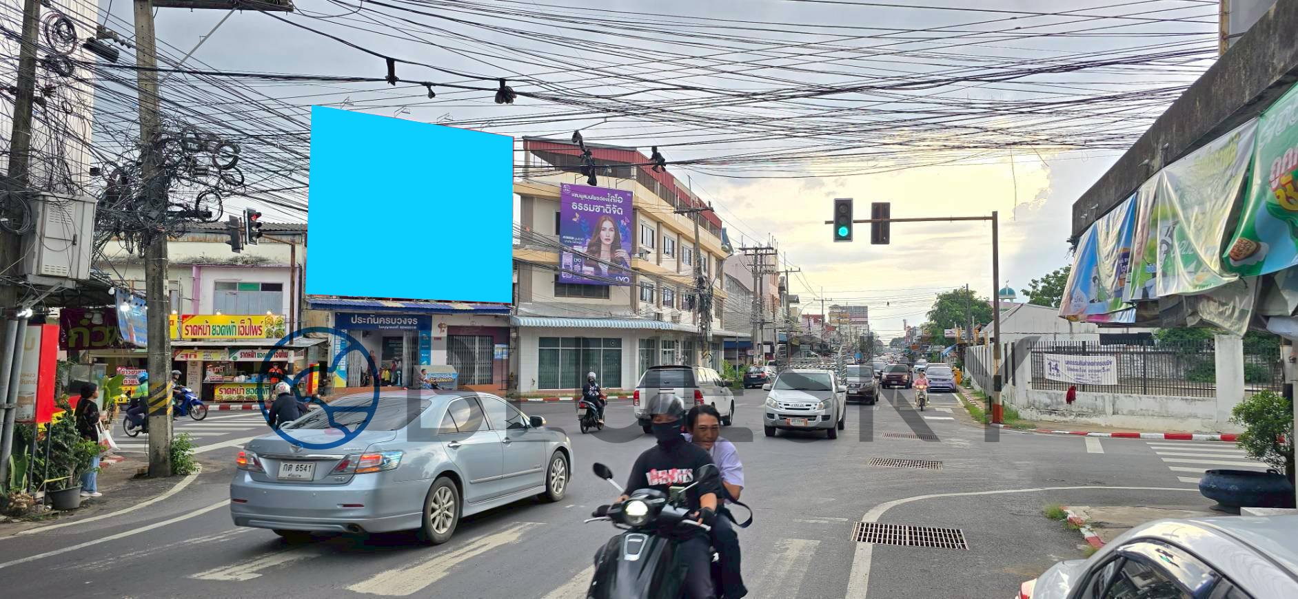 Bluesky Billboard ป้าย Billboard สี่แยกตลาดบ้านดู่ จ.อุบลราชธานี