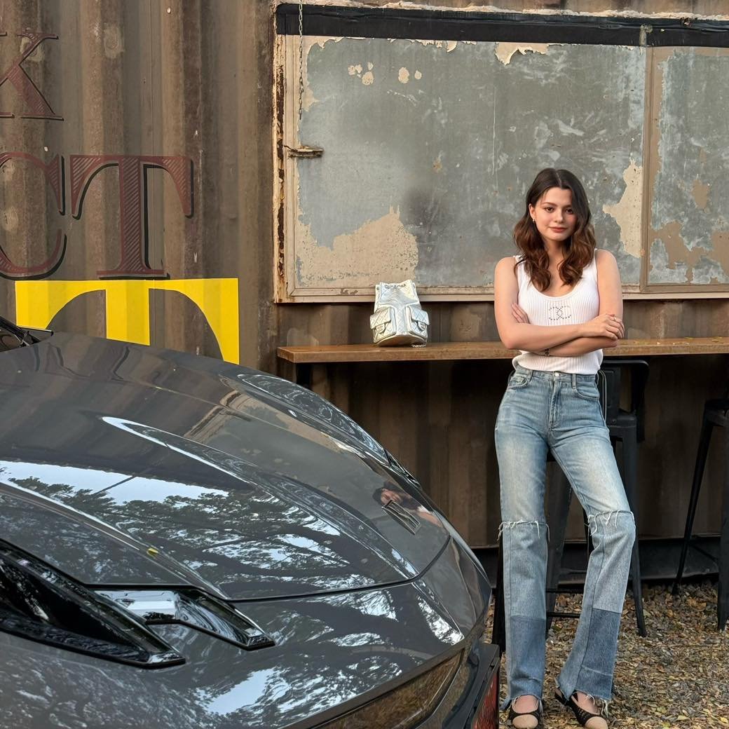 Exclusive Fashion Set ของ Becky | Our Friends of ZEEKR Exclusive Fashion Set ของ Becky | Our Friends of ZEEKR